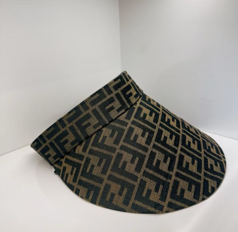 Bagsaaa F**di Brown canvas visor