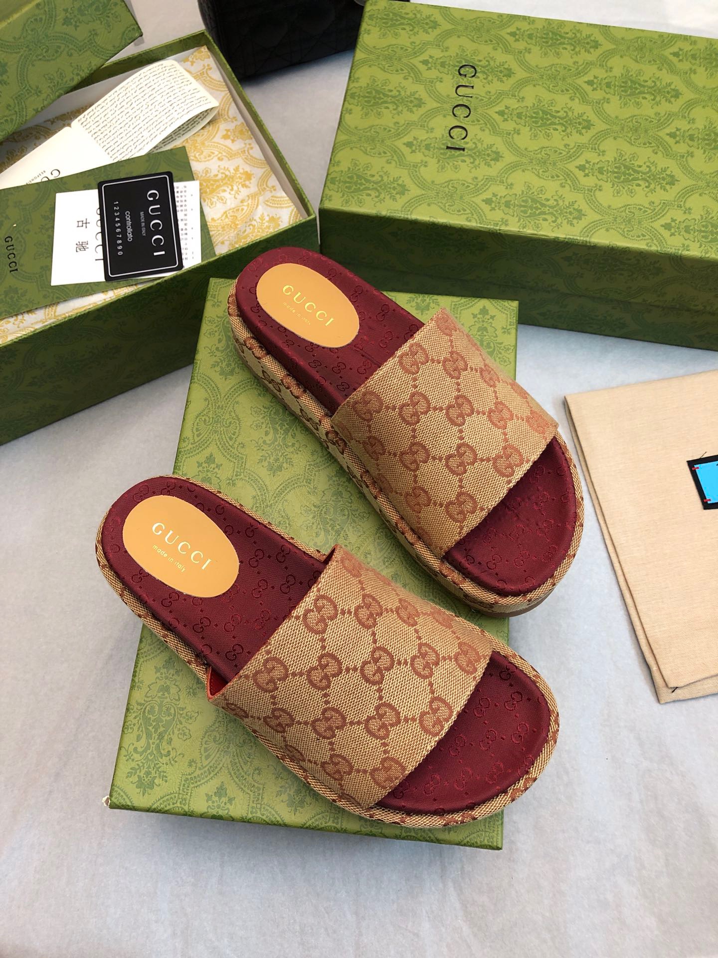 Bagsaaa Gvc*1 original GG slide sandal