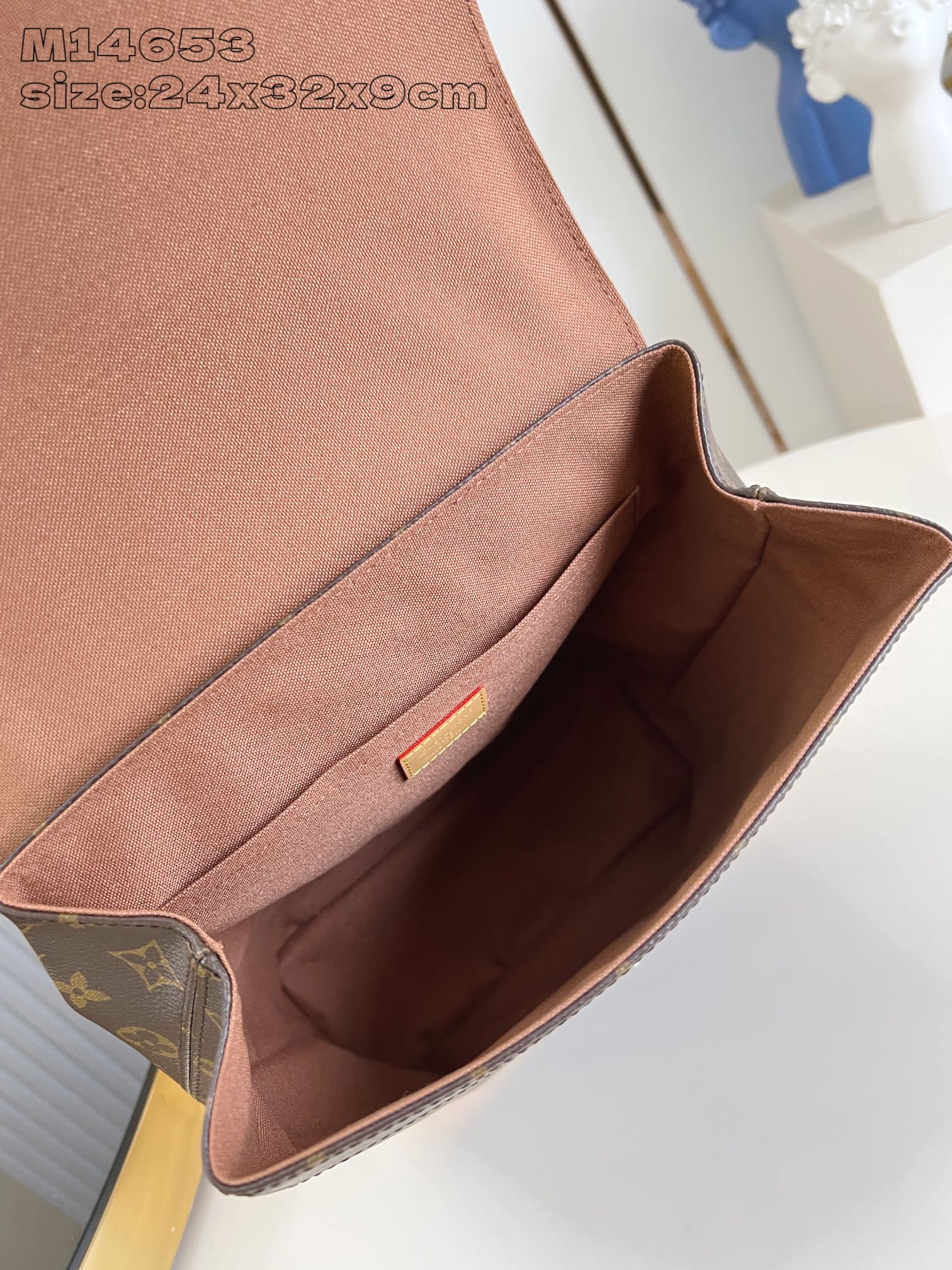 Bagsaaa LV M14653 Soho MM Backpack - 32cm