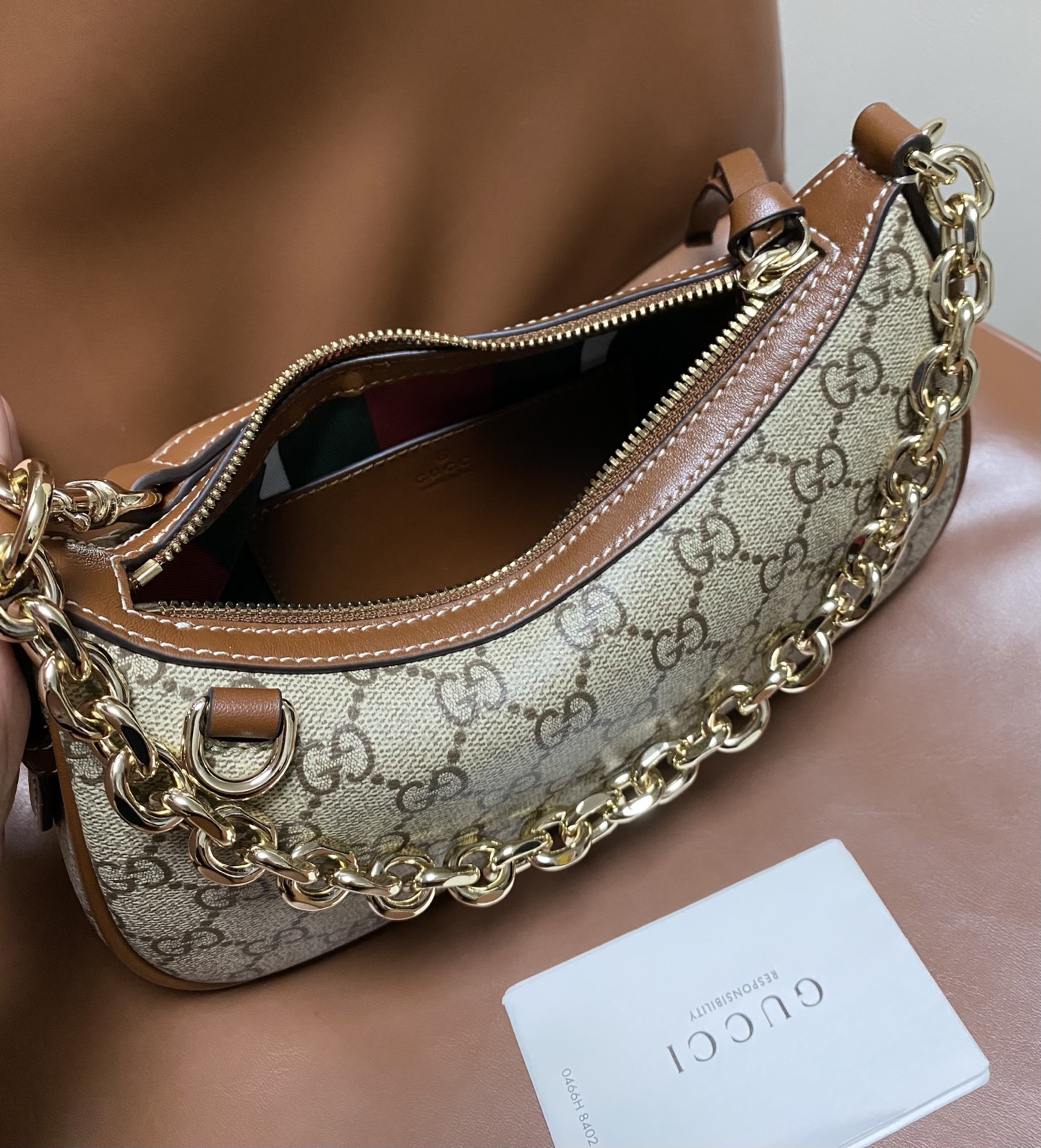 Bagsaaa Gvc*1 GG Emblem small shoulder bag 847447 beige & brown - 24cm