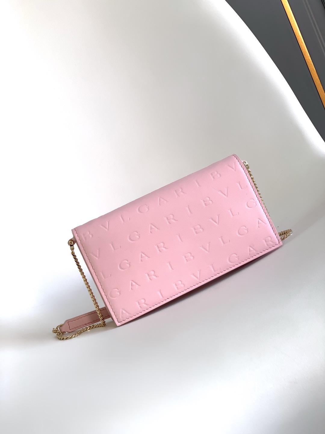 Bagsaaa Bulgari Pink Embossed Crossbody Bag - 19cm