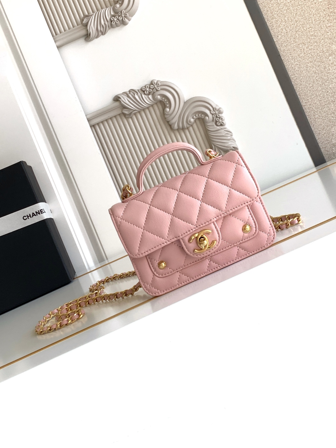 Bagsaaa Ch**el Clutch with chain AP4675 pink - 15cm