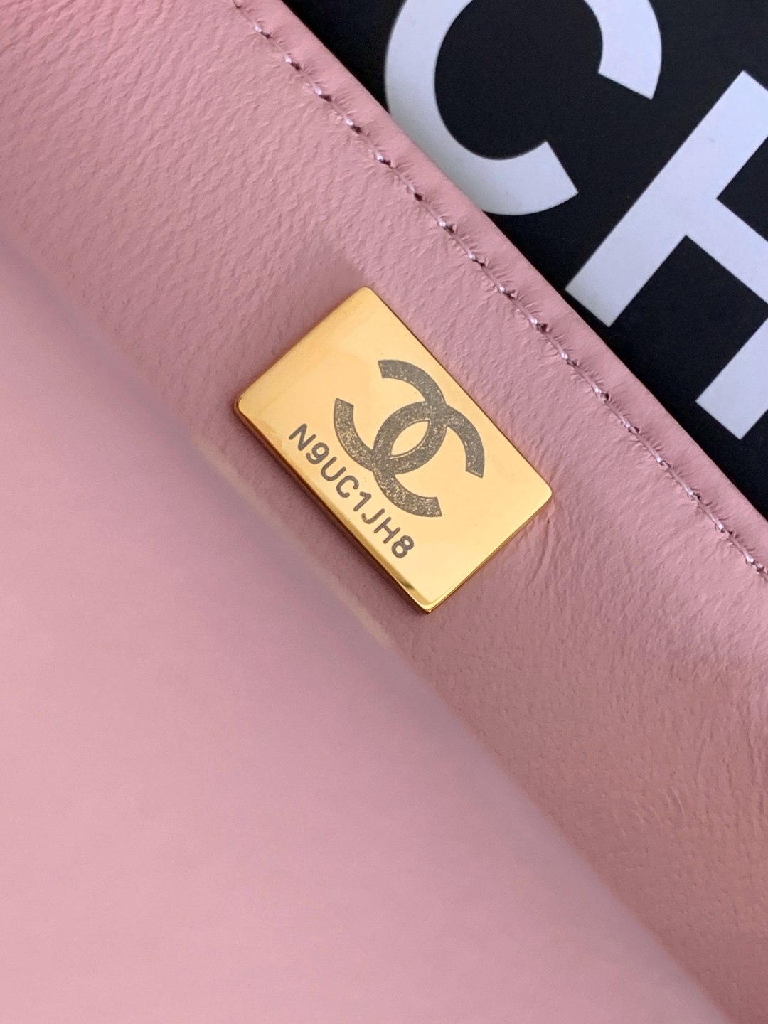Bagsaaa Ch**el Clutch with chain AP4675 pink - 15cm