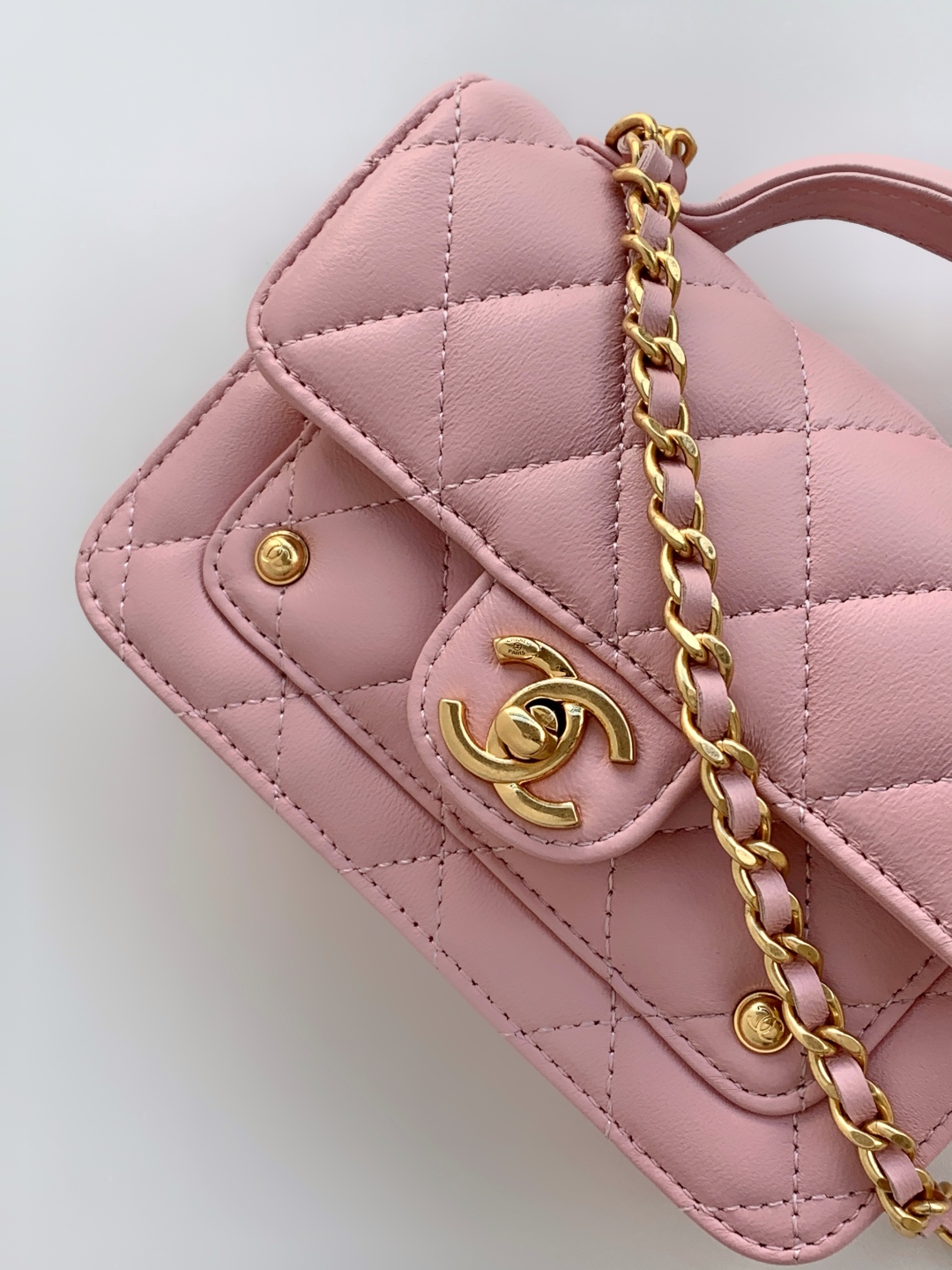 Bagsaaa Ch**el Clutch with chain AP4675 pink - 15cm