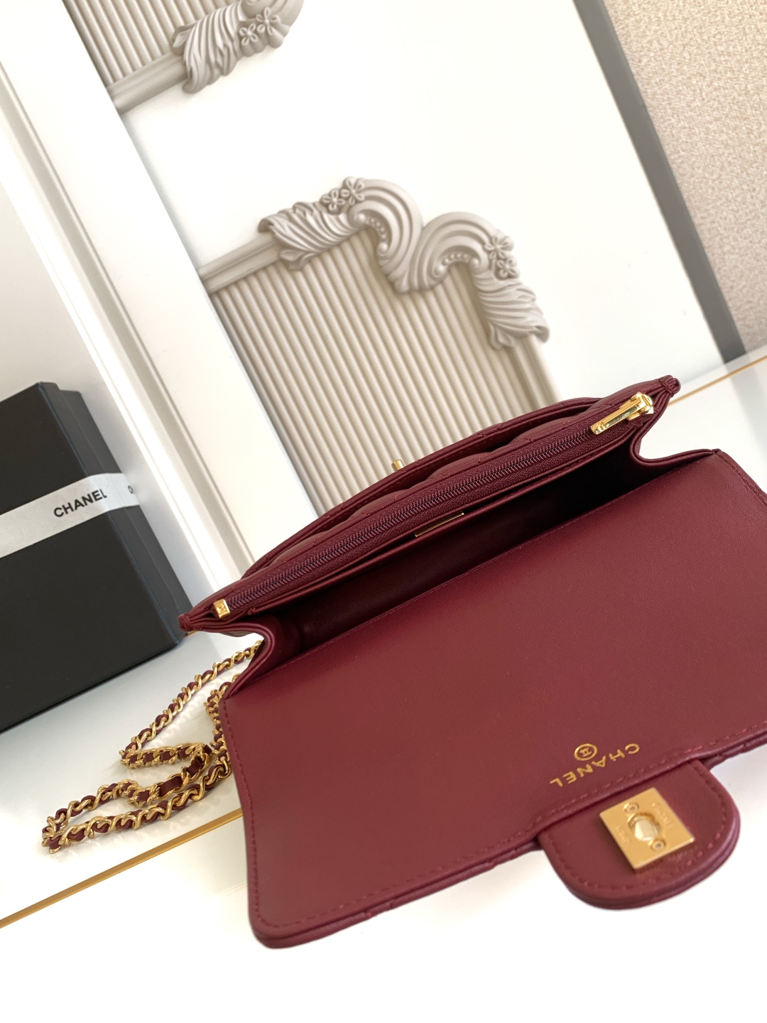 Bagsaaa Ch**el Wallet on Chain AP4674 Burgundy - 19cm