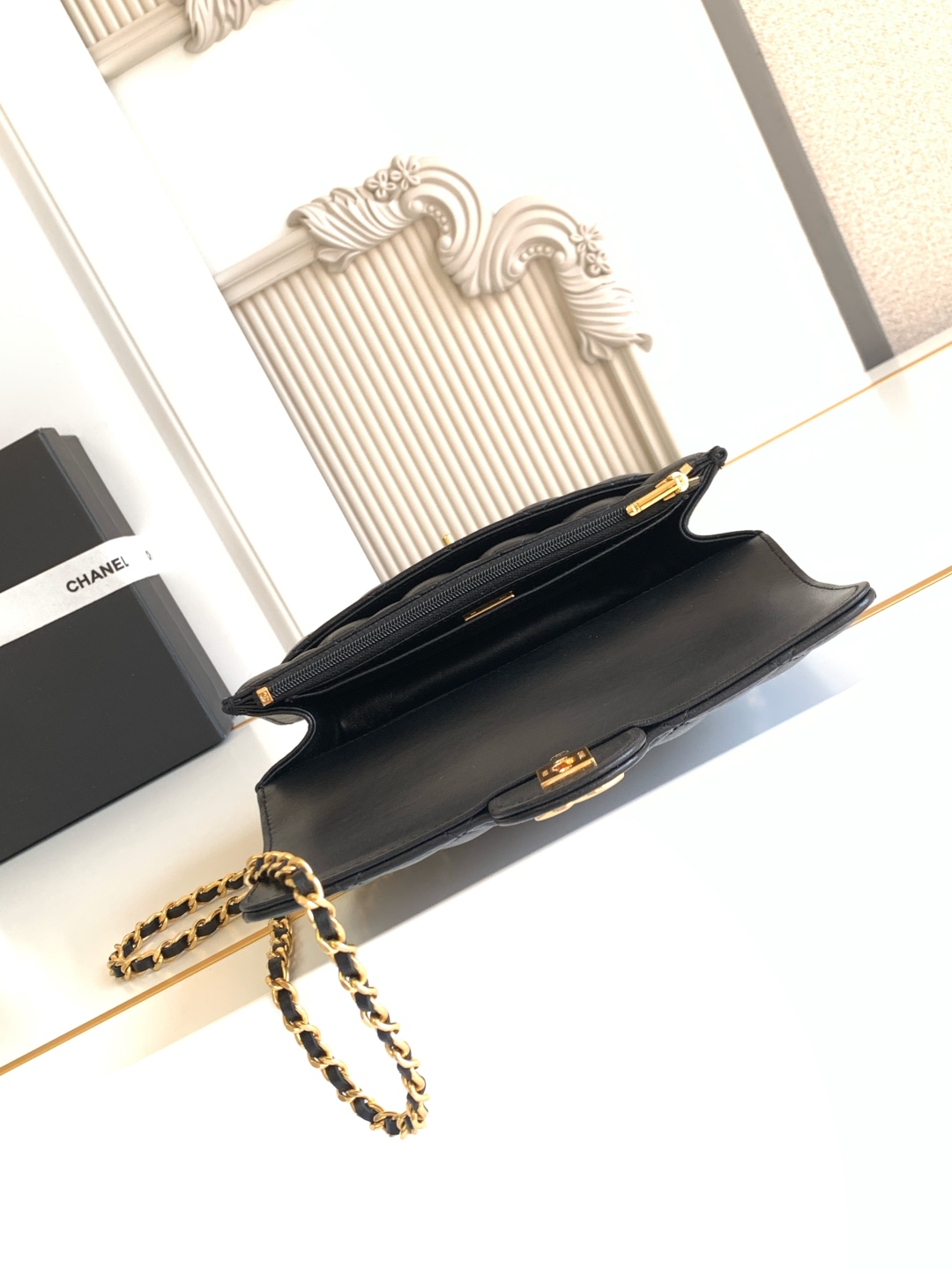 Bagsaaa Ch**el Wallet on Chain AP4674 Black - 19cm