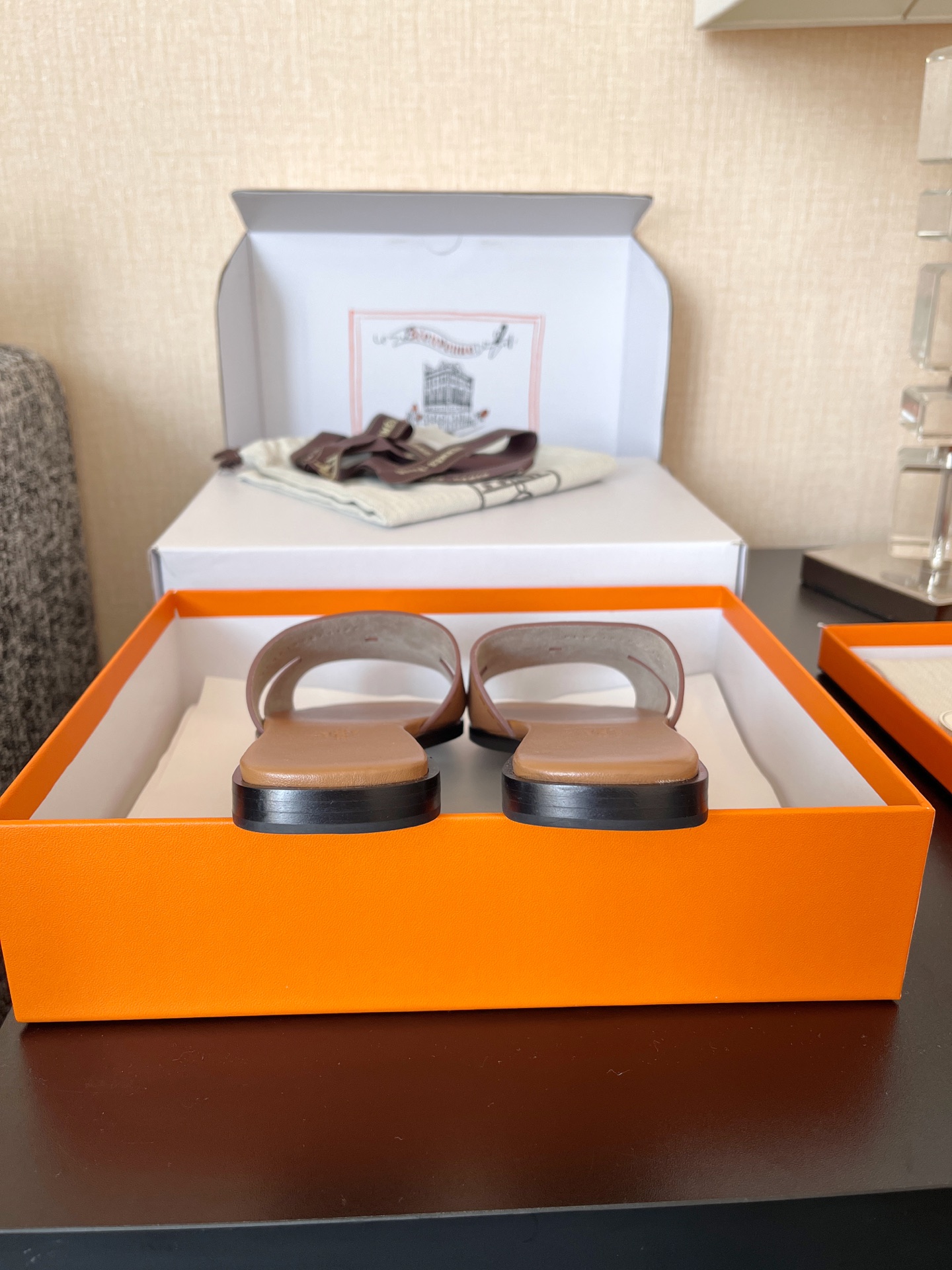Bagsaaa H**me5 Idioma sandal brown