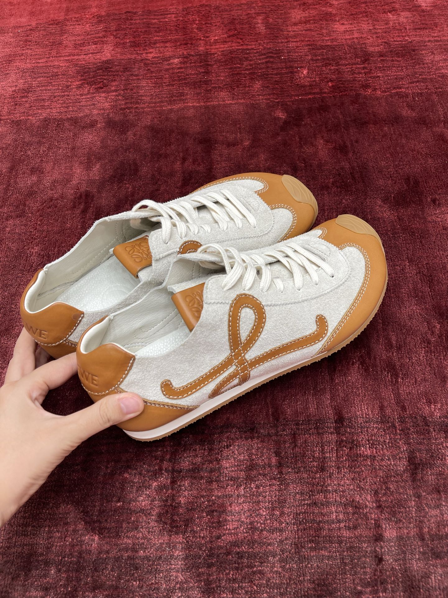 Bagsaaa L0ew* Ballet Runner 2.0 unlined in deerskin and vegetable-tanned calfskin
