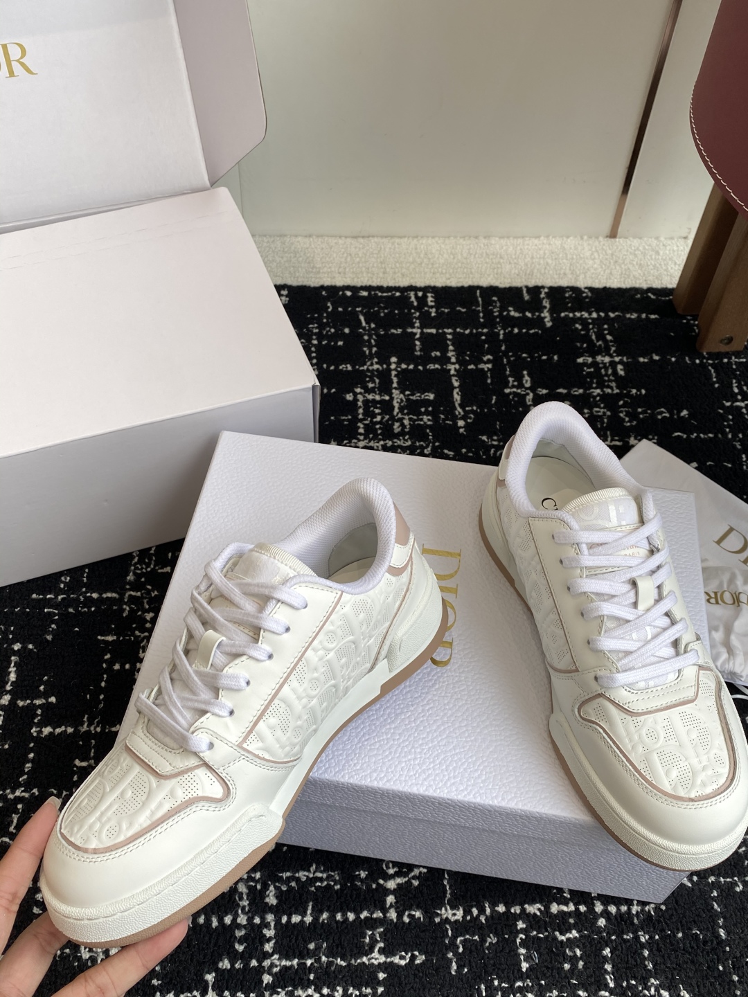Bagsaaa D10r One Sneaker White and Nude D10r Oblique Perforated Calfskin