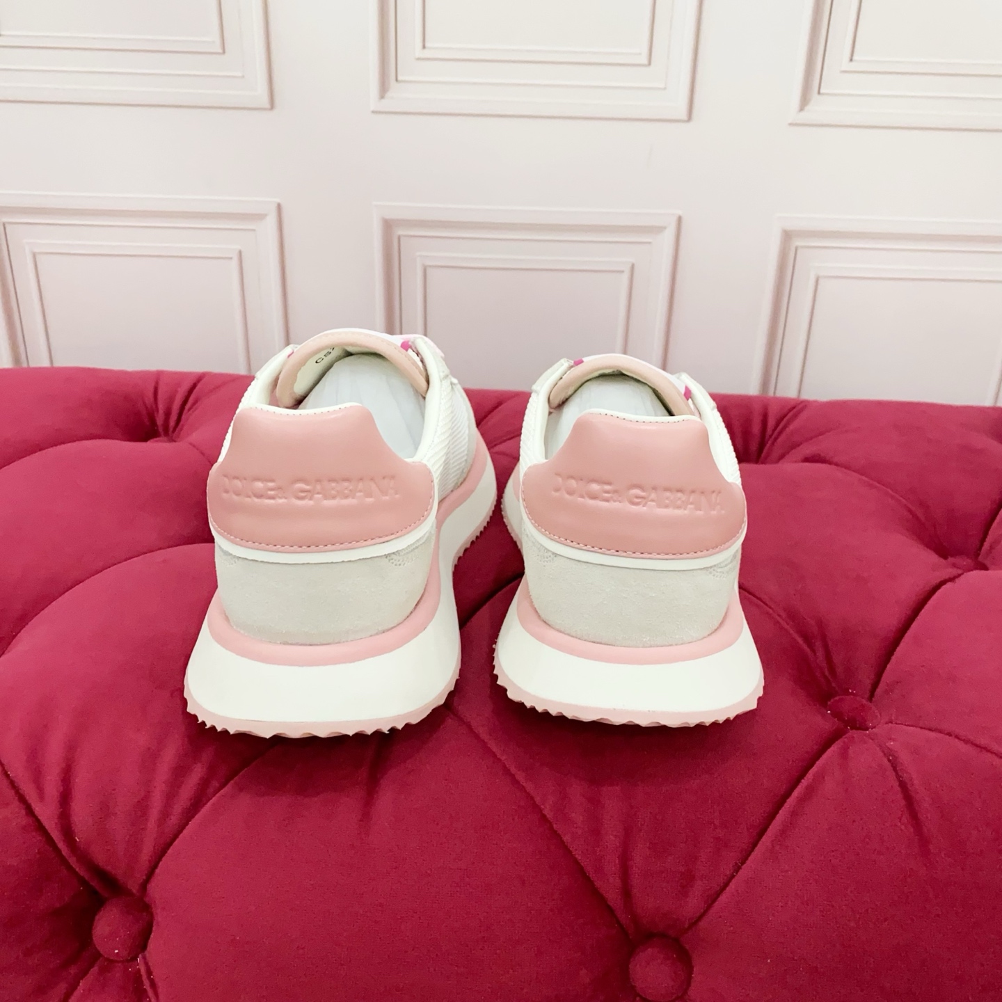 Bagsaaa D&G Mixed-material DG CUSHION sneakers pink
