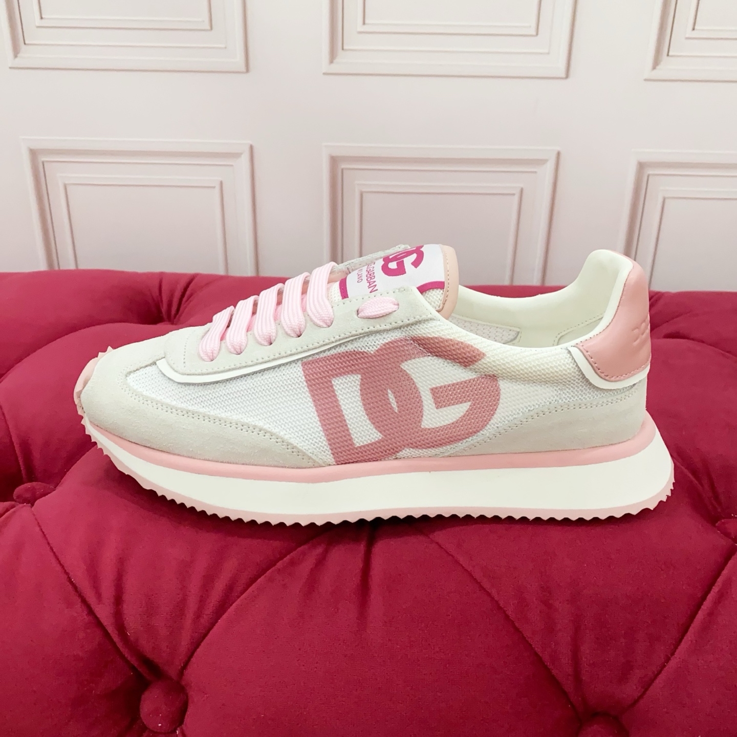 Bagsaaa D&G Mixed-material DG CUSHION sneakers pink