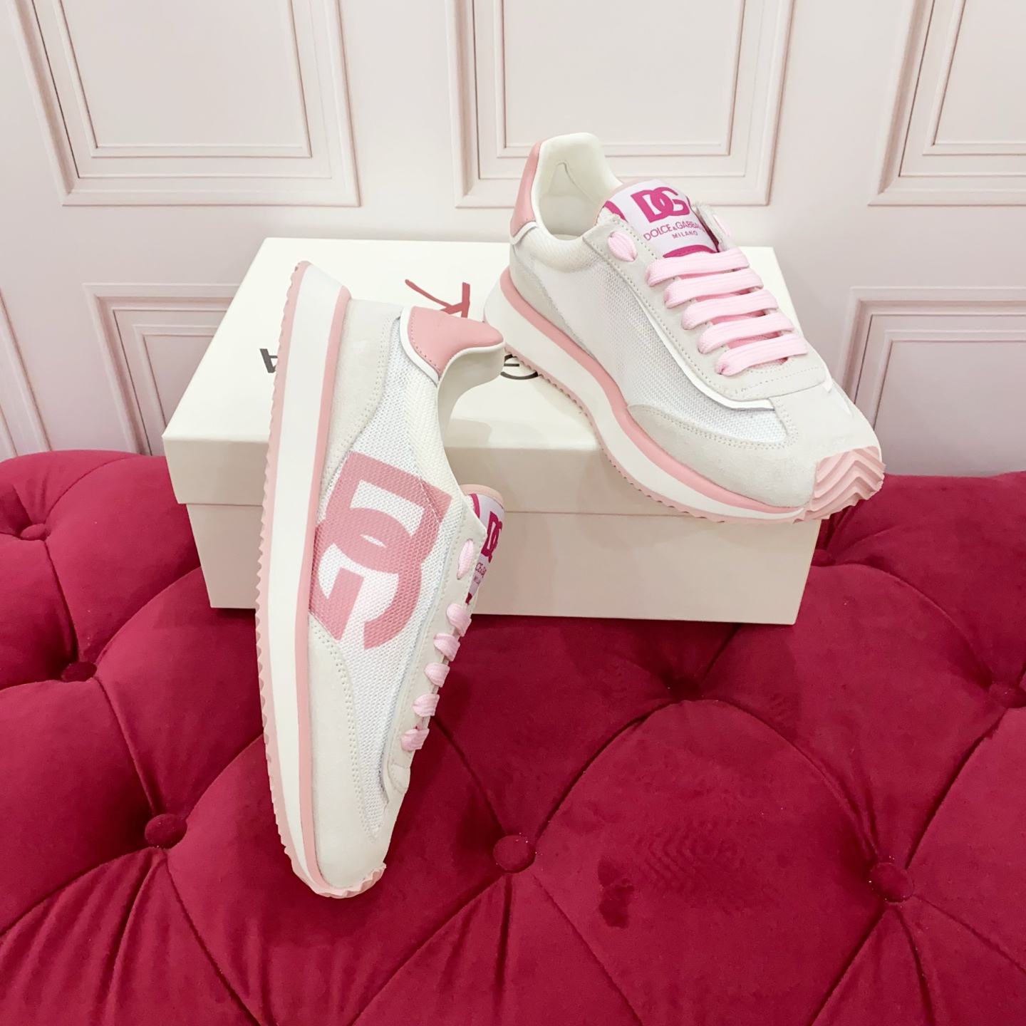 Bagsaaa D&G Mixed-material DG CUSHION sneakers pink