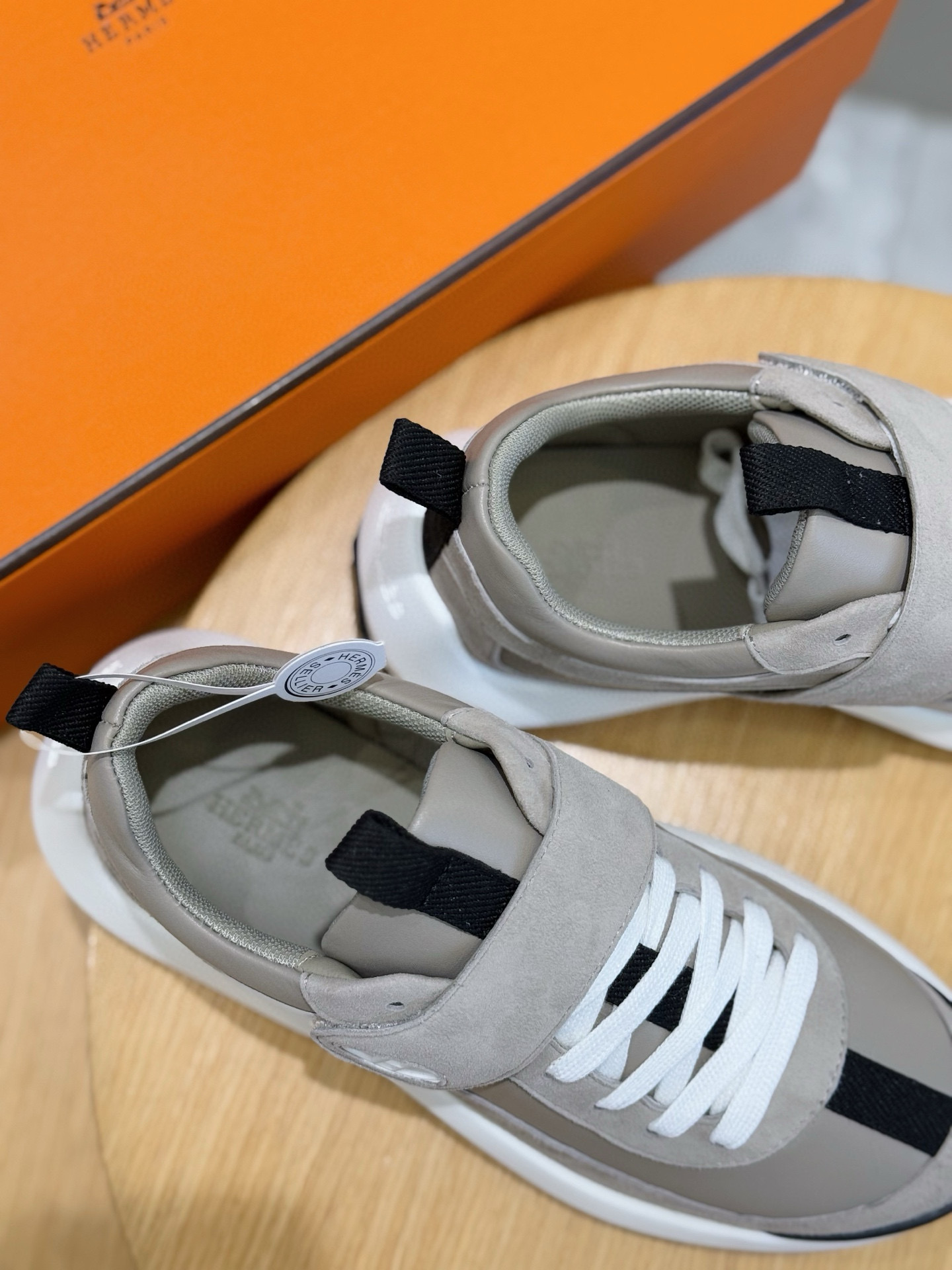 Bagsaa H**me5 Loop sneaker beige