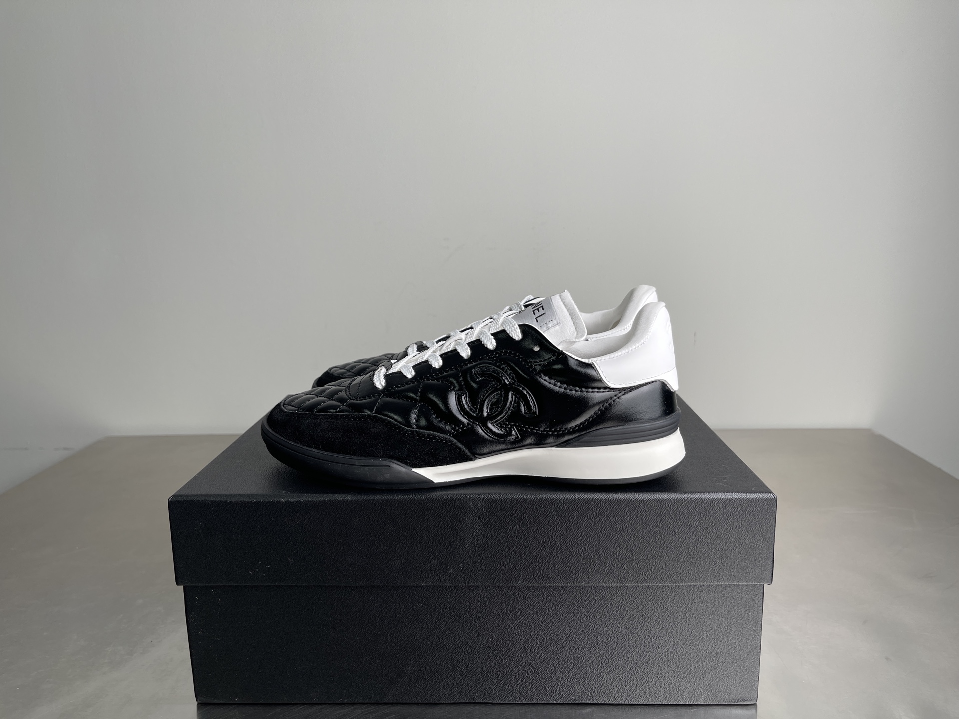 Bagsaaa Ch**el Trainers G45839 Black