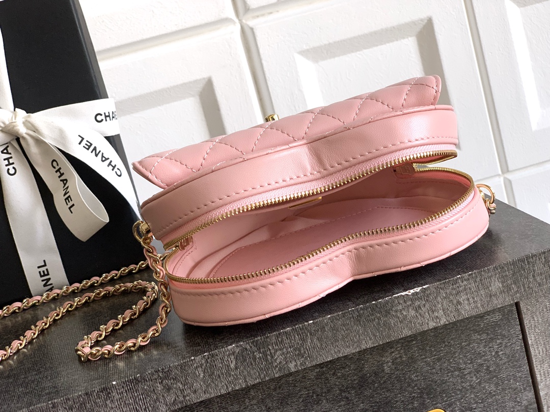 Bagsaaa Ch**el Heart Bag AS5764 Pink - 19cm