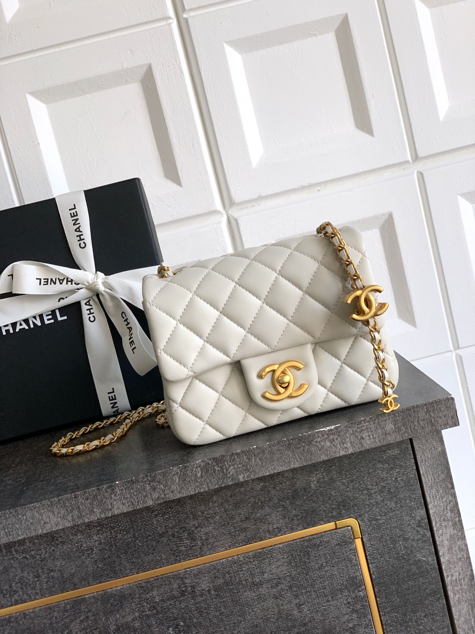 Bagsaaa Ch**el Mini Flap Bag AS5758 Cream White Lambskin - 18cm