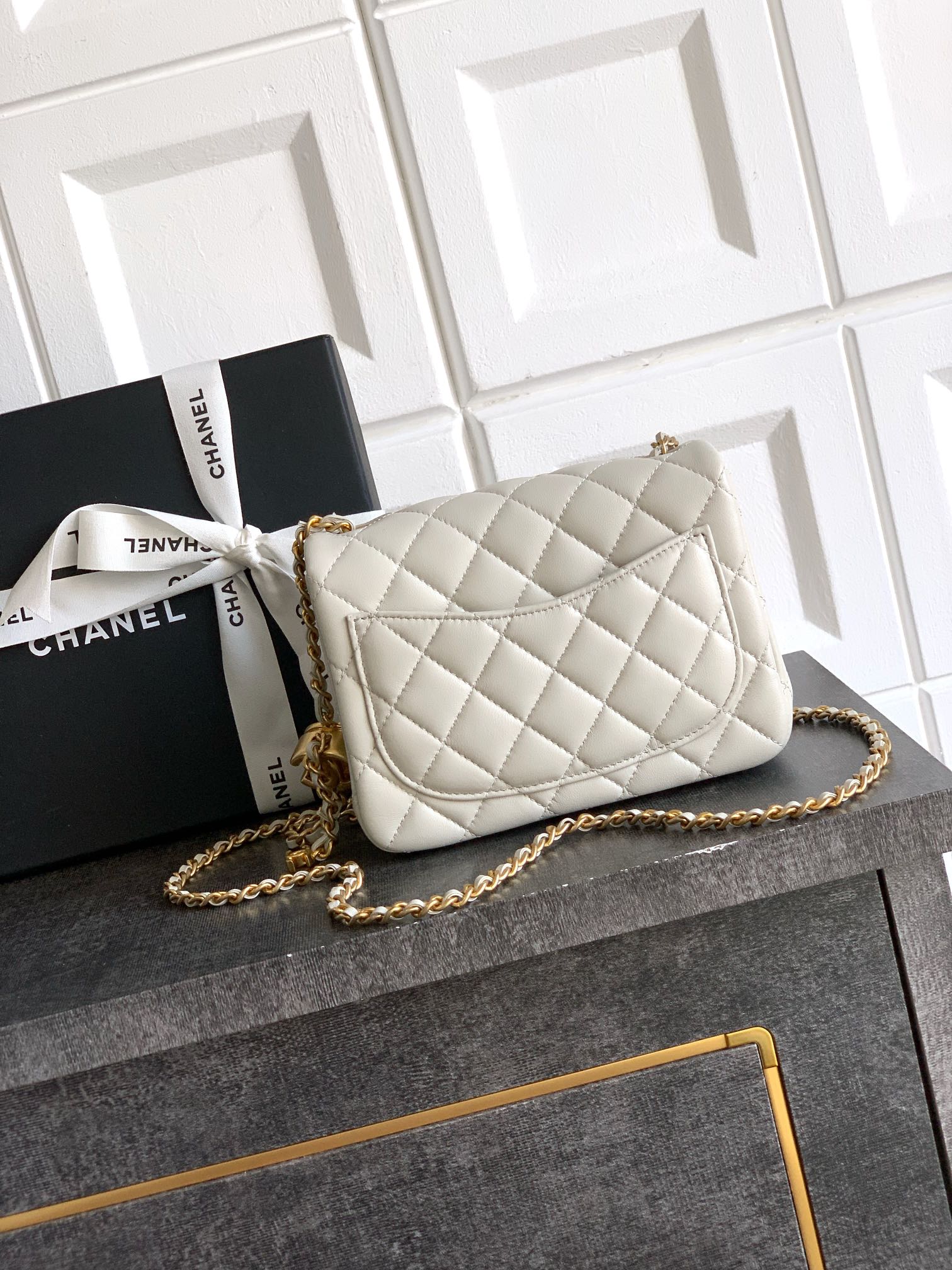 Bagsaaa Ch**el Mini Flap Bag AS5758 Cream White Lambskin - 18cm