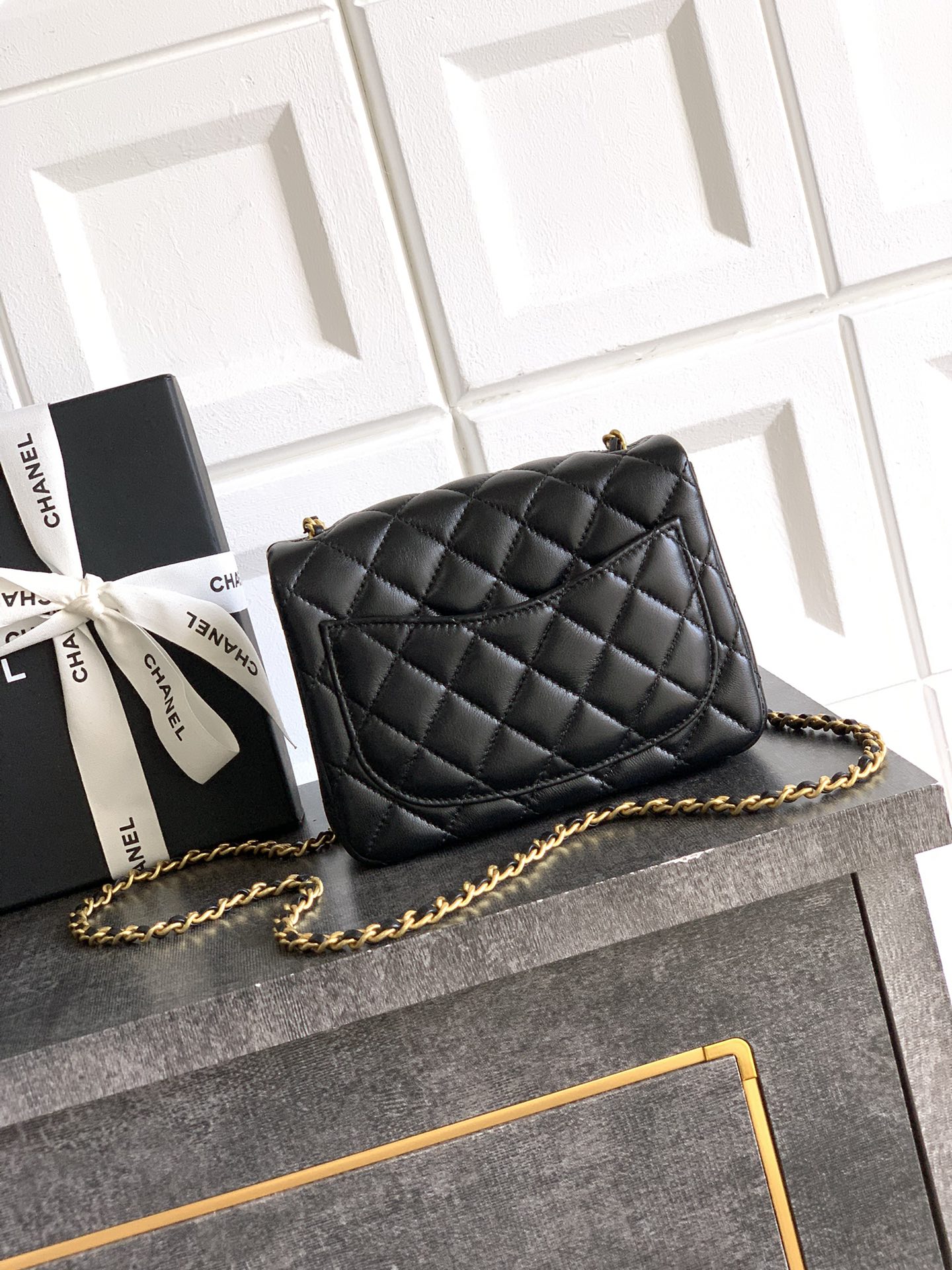 Bagsaaa Ch**el Mini Flap Bag AS5758 Black Lambskin - 18cm