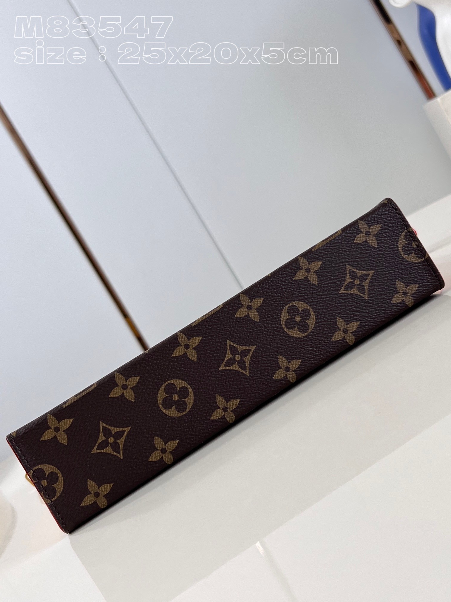 Bagsaaa LV M83547 Toilet Pouch Monogram Canvas - 25cm