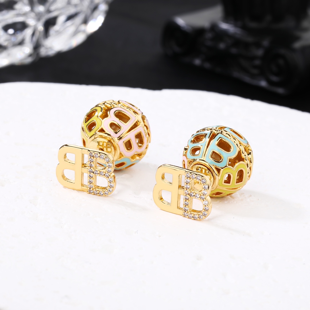 Bagsaaa Ba1en*iaga Earrings 03
