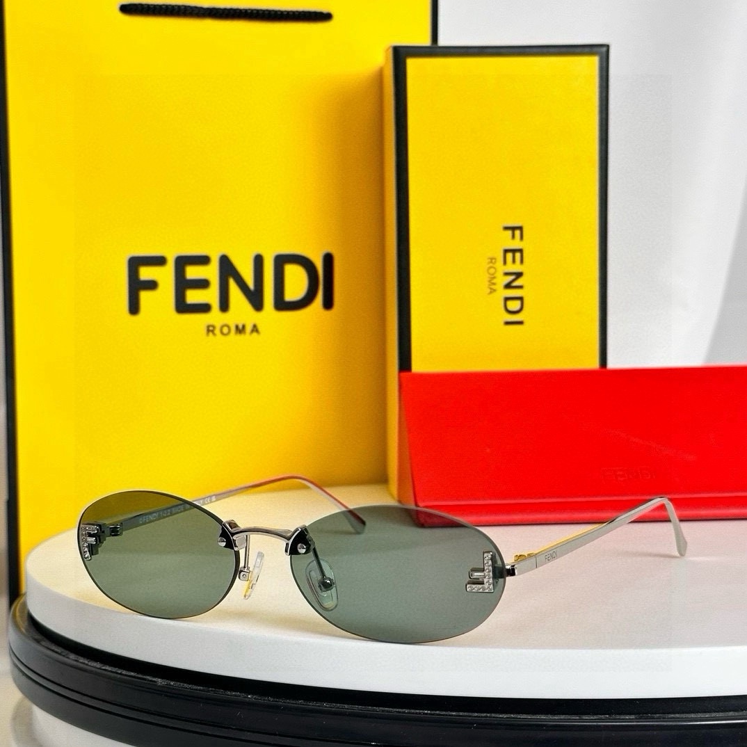 Bagsaaa F**di First Crystal Glasses