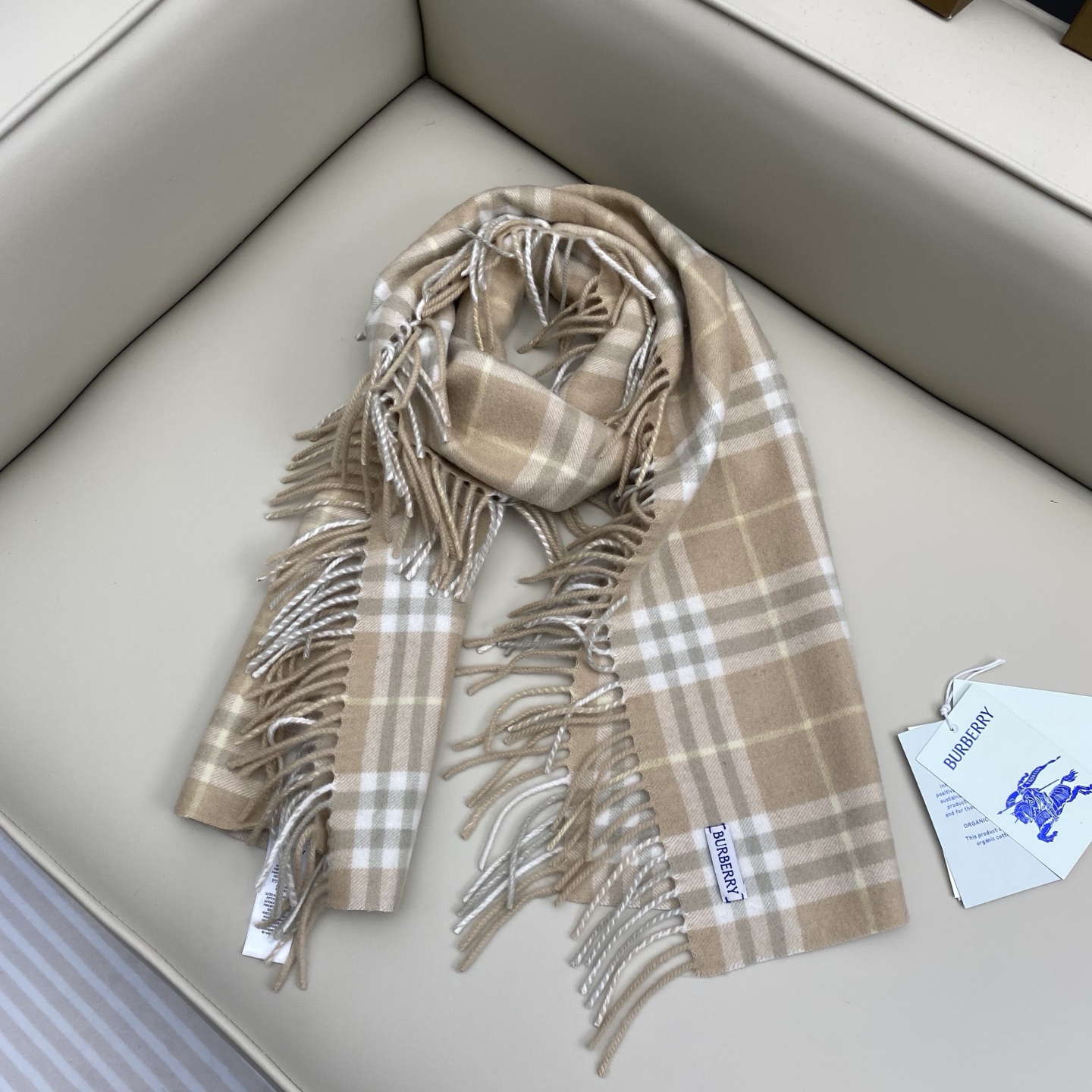 Bagsaaa Bv*b*rry Scarf 155*30cm - beige