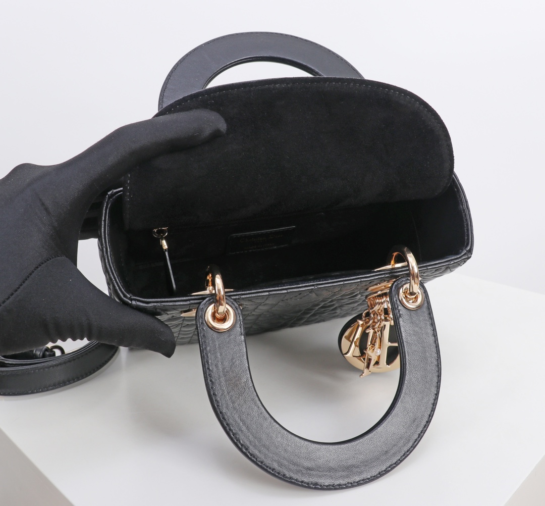 Bagsaa Small Lady D10r Bag Black Cannage Lambskin with Star Motif - 20cm