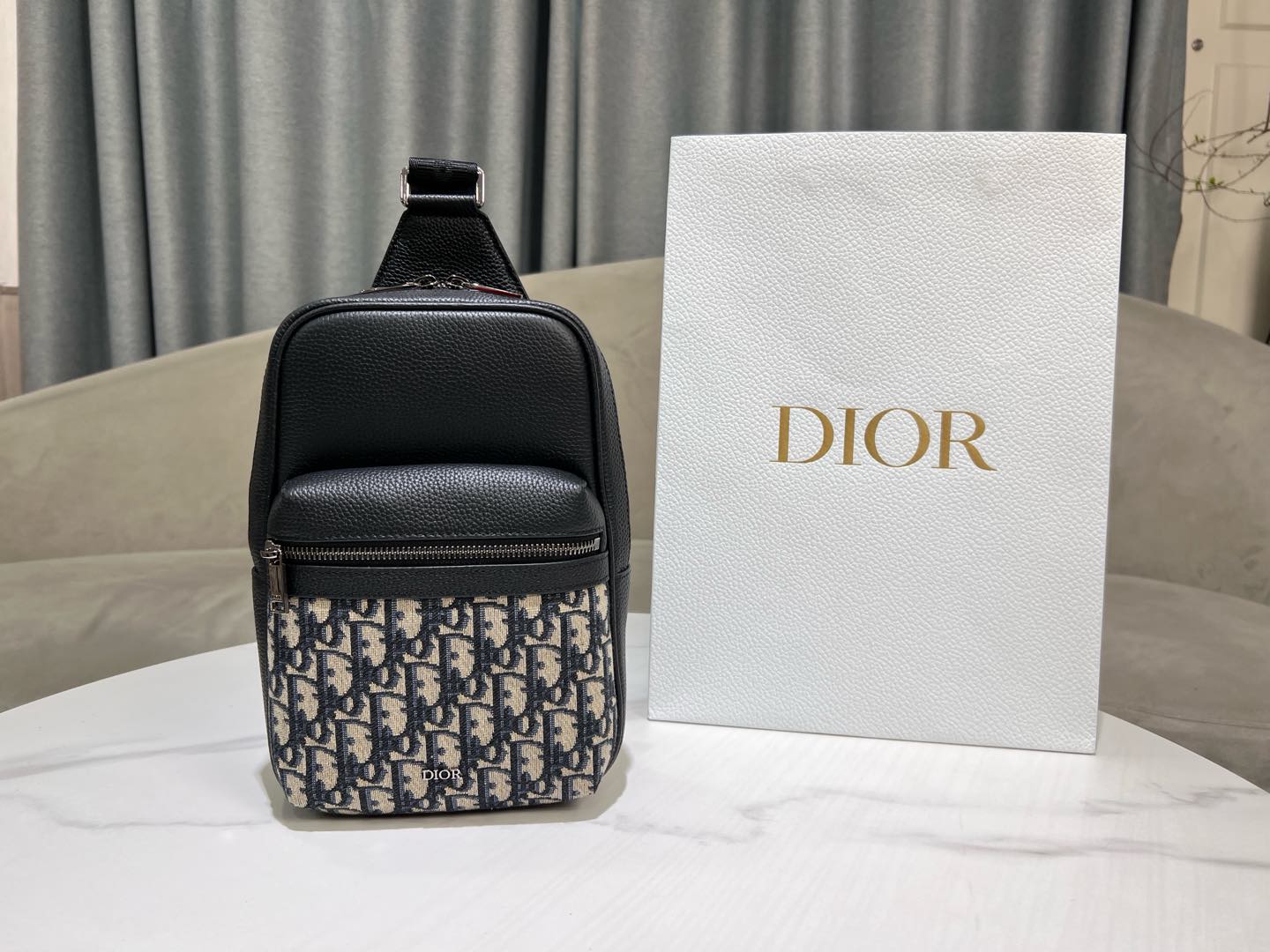 Bagsaaa D10r Rider 2.0 Sling Bag Beige and Black D10r Oblique Jacquard with Black Grained Calfskin - 26cm