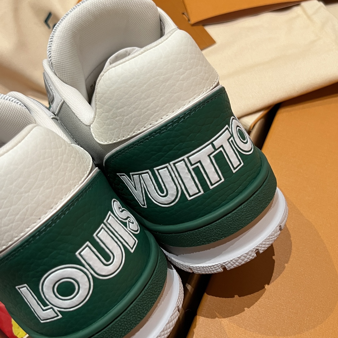 Bagsaaa LV Trainer Sneaker Green & White