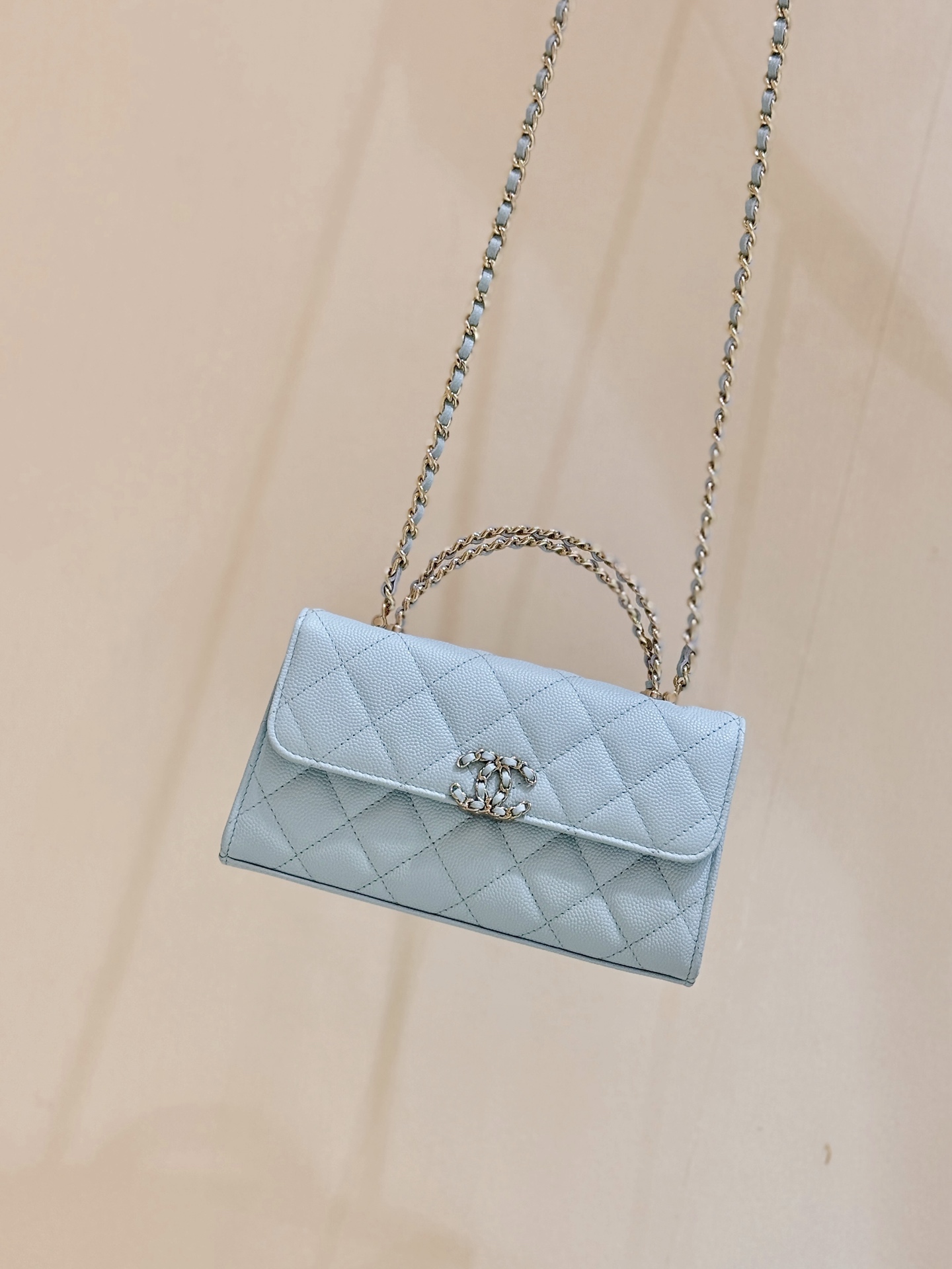 Bagsaaa Ch**el Phone Holder with Chain AP3238 Light Blue - 18cm