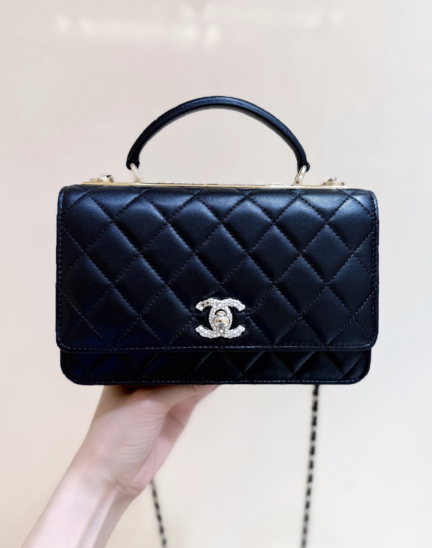 Bagsaaa Ch**el Wallet on Chain AP4323 Black - 12.3 x 19.2 x 3.5cm