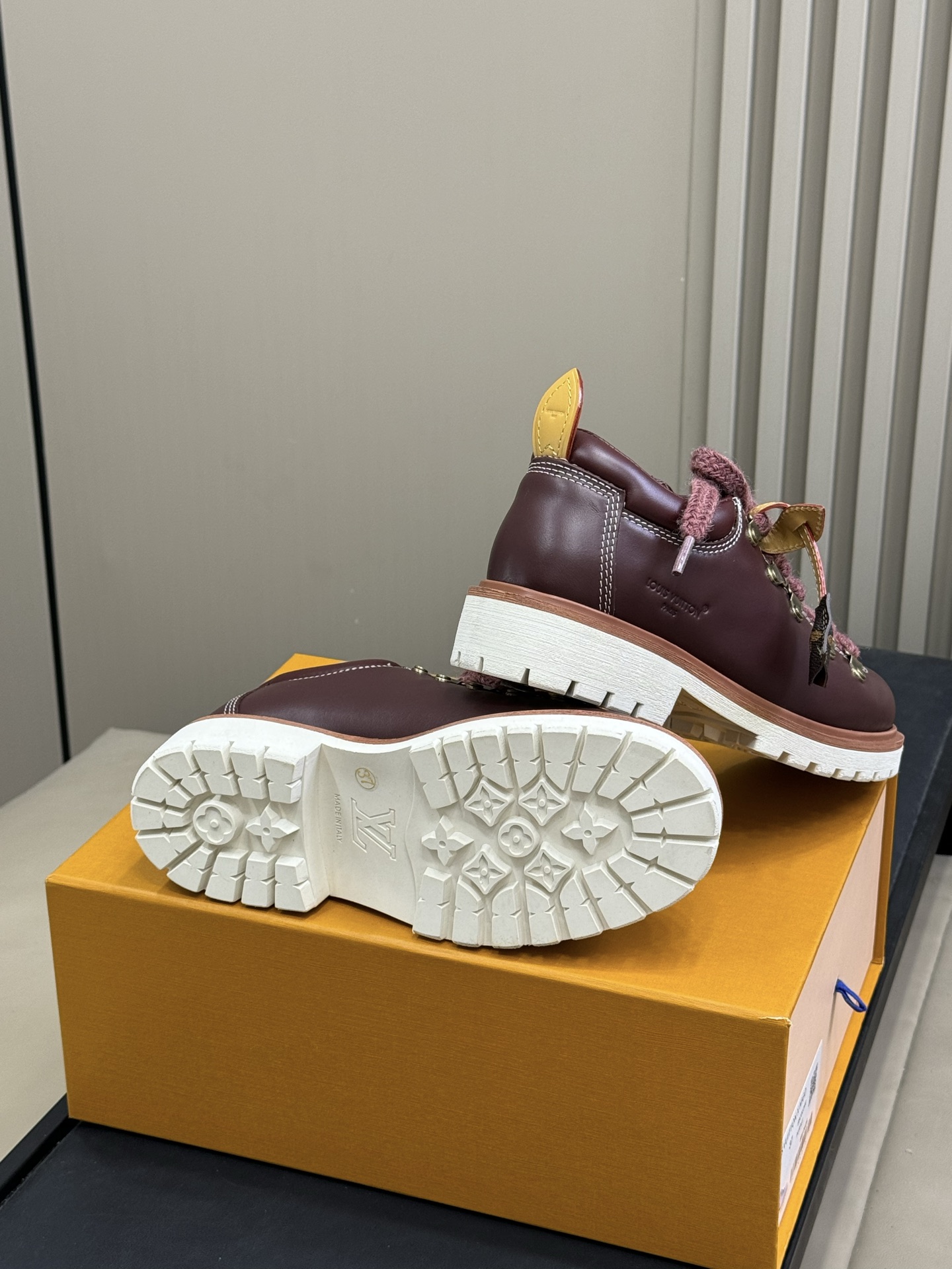 Bagsaaa LV Remix Derby Marron