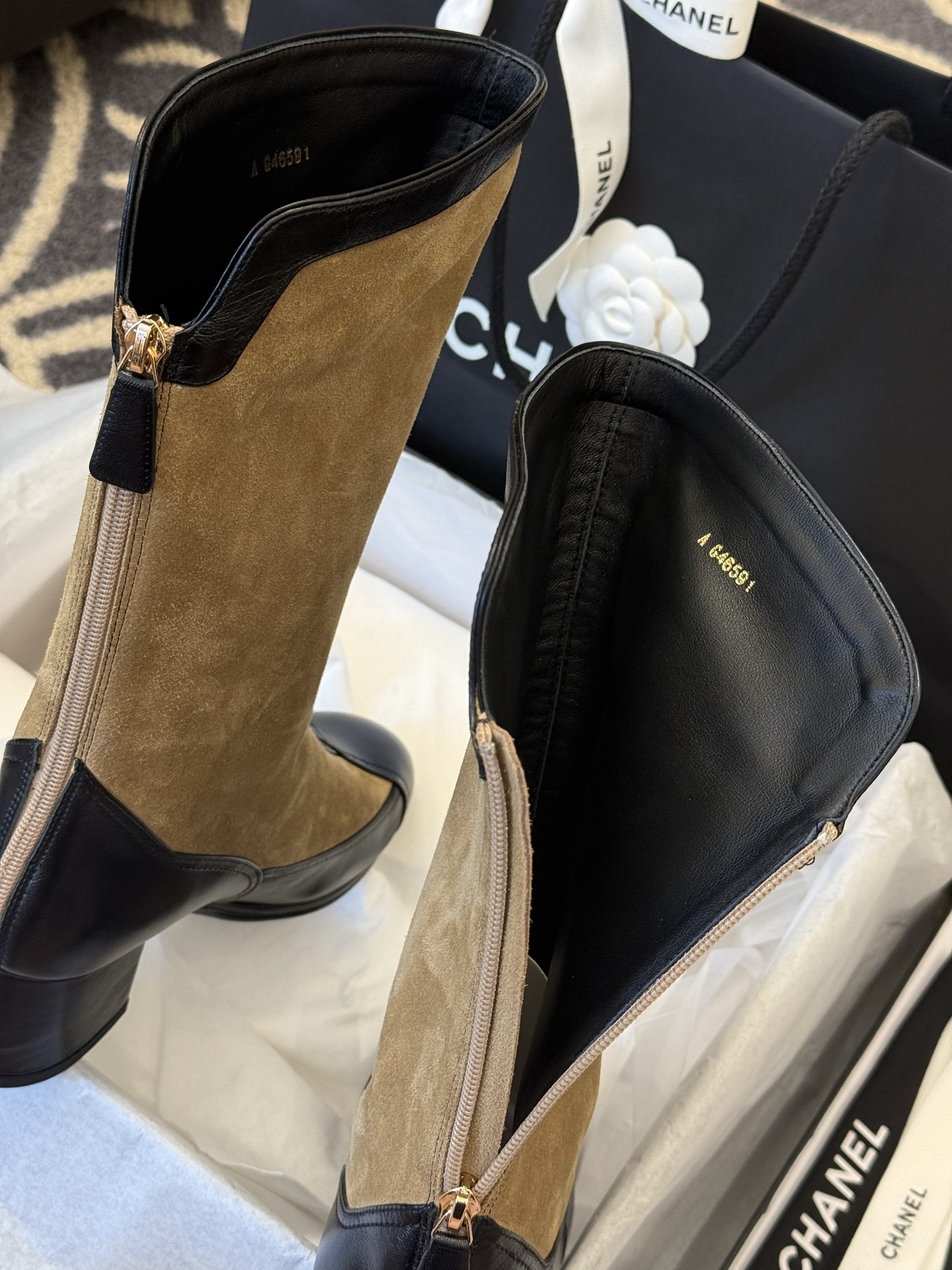 Bagsaaa Ch**el High Boots G46591 Beige Suede - 5.5cm