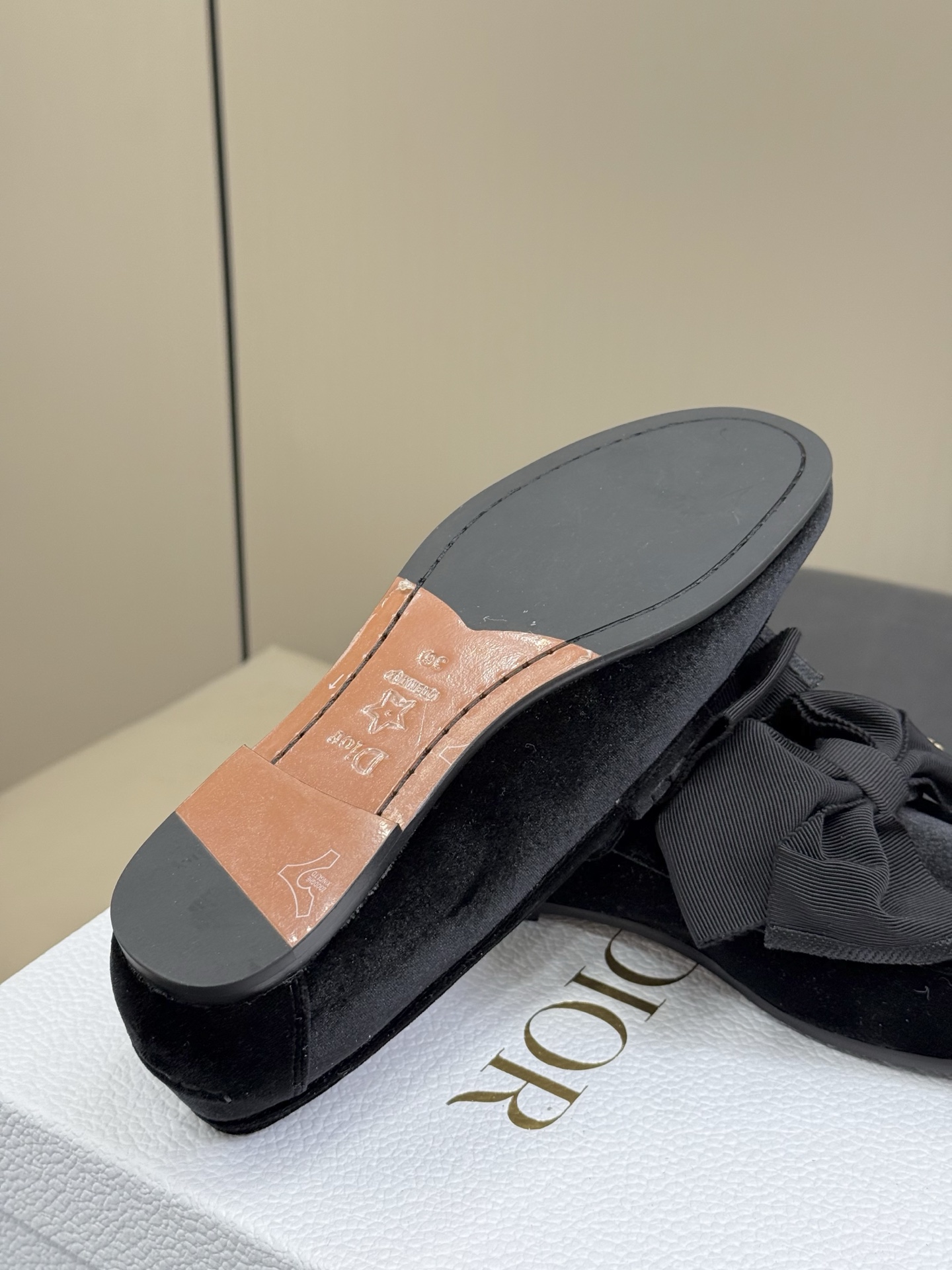 Bagsaaa D10rissimo Loafer Black Velvet and Grosgrain