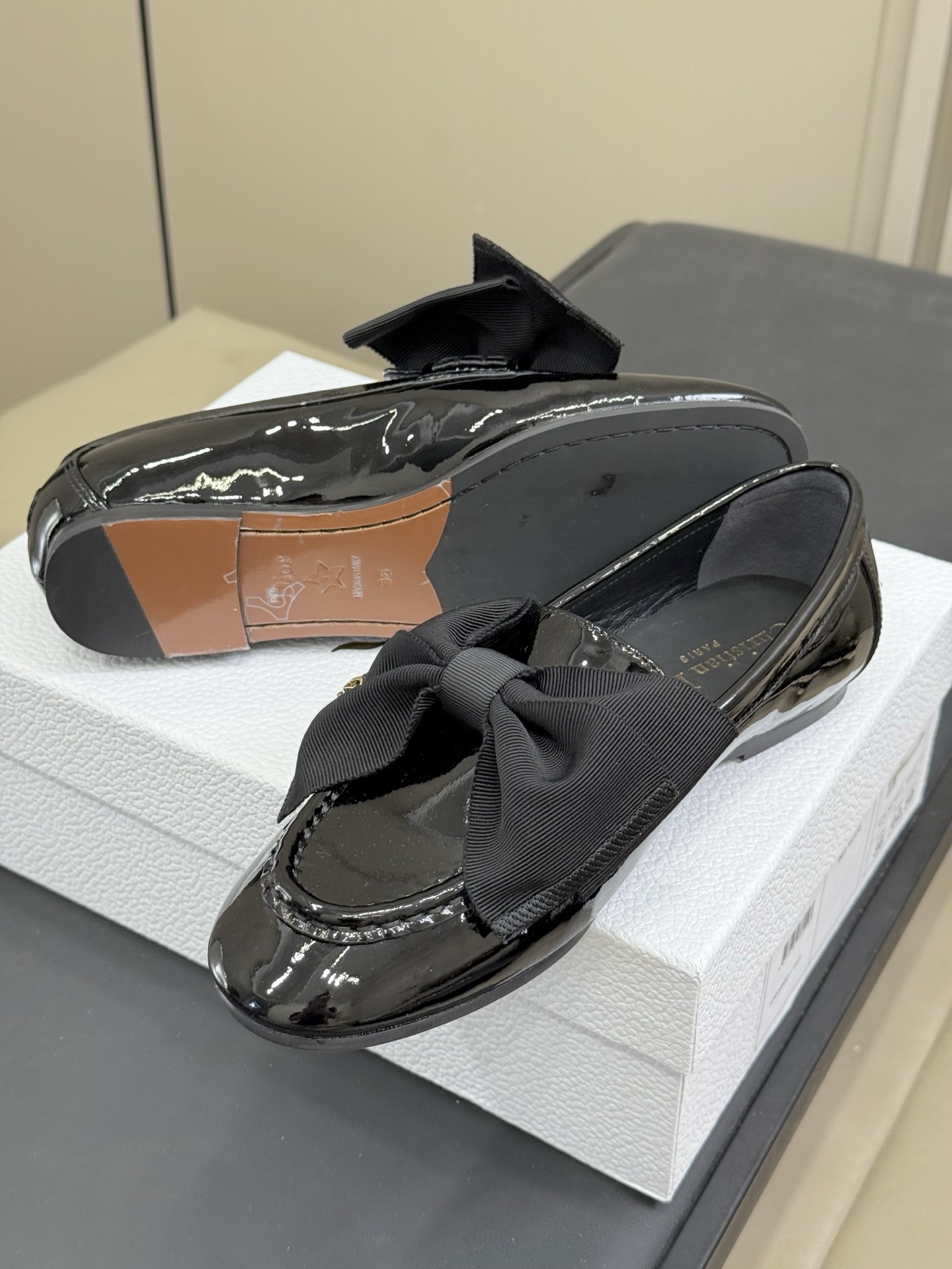 Bagsaaa D10rissimo Loafer Black Patent Calfskin and Grosgrain
