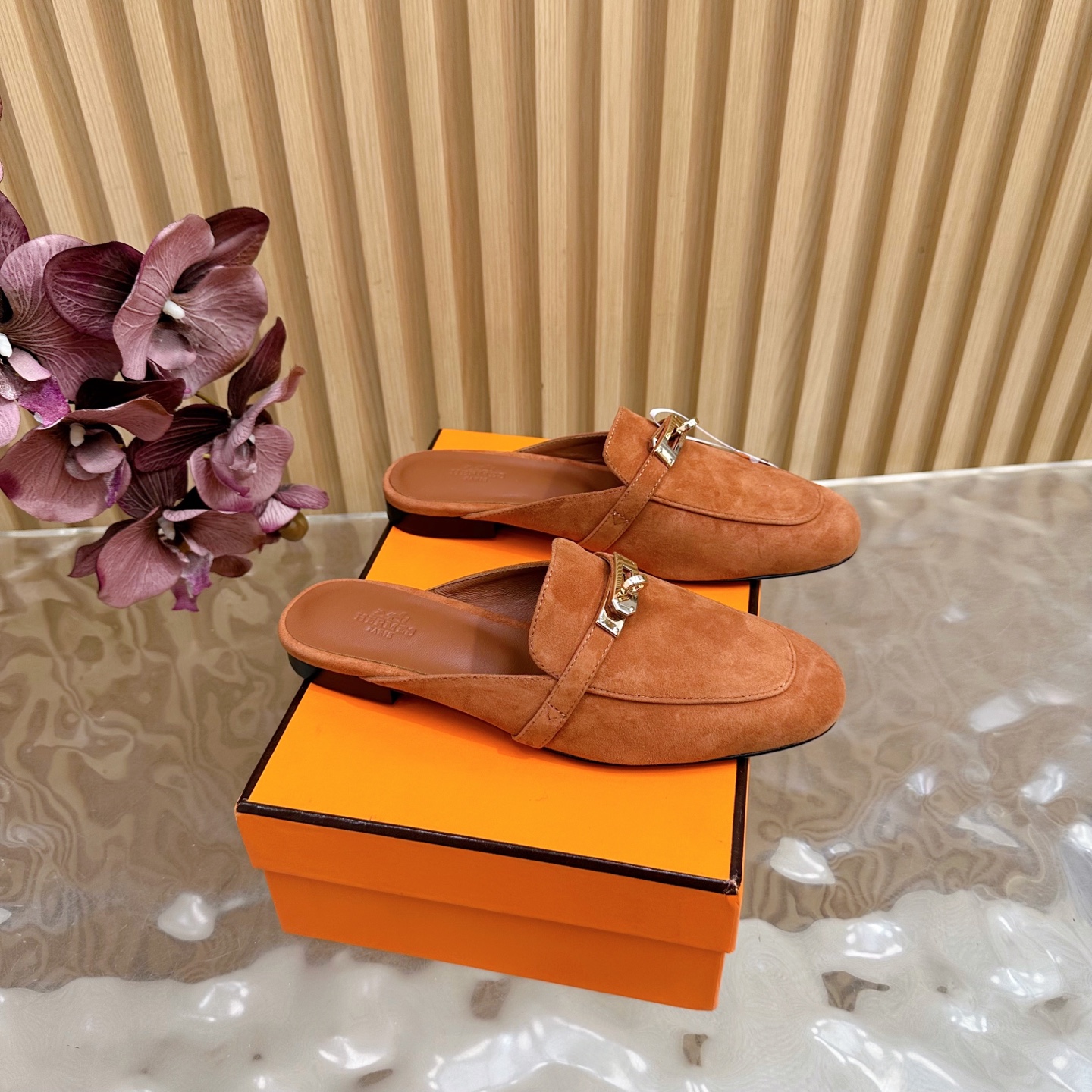 Bagsaaa H**me5 Oz Mule Brown Suede
