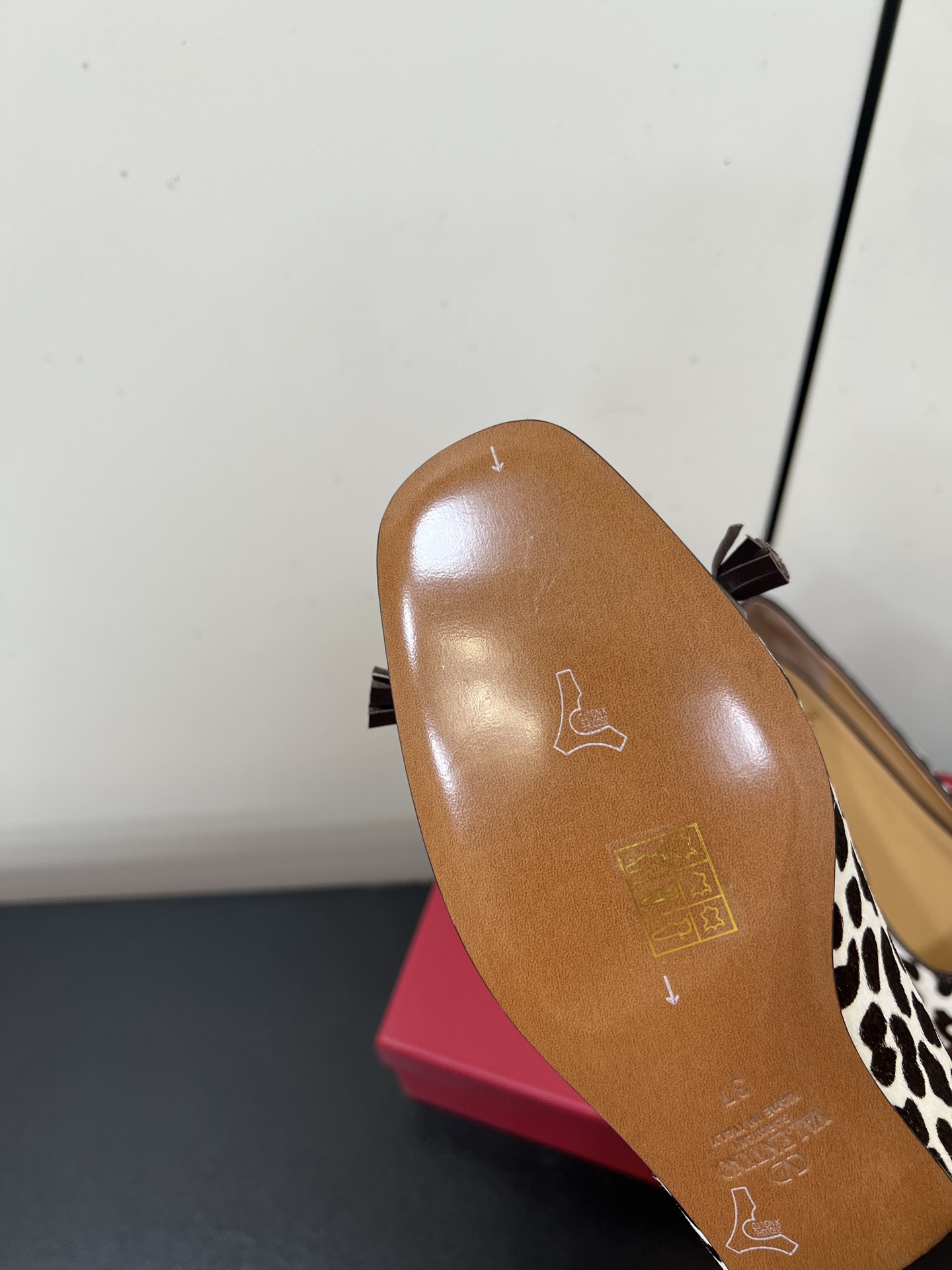Bagsaaa Va1e*ntin0 Valet Du Roi Ballerina In Pony-Effect Calfskin 25Mm