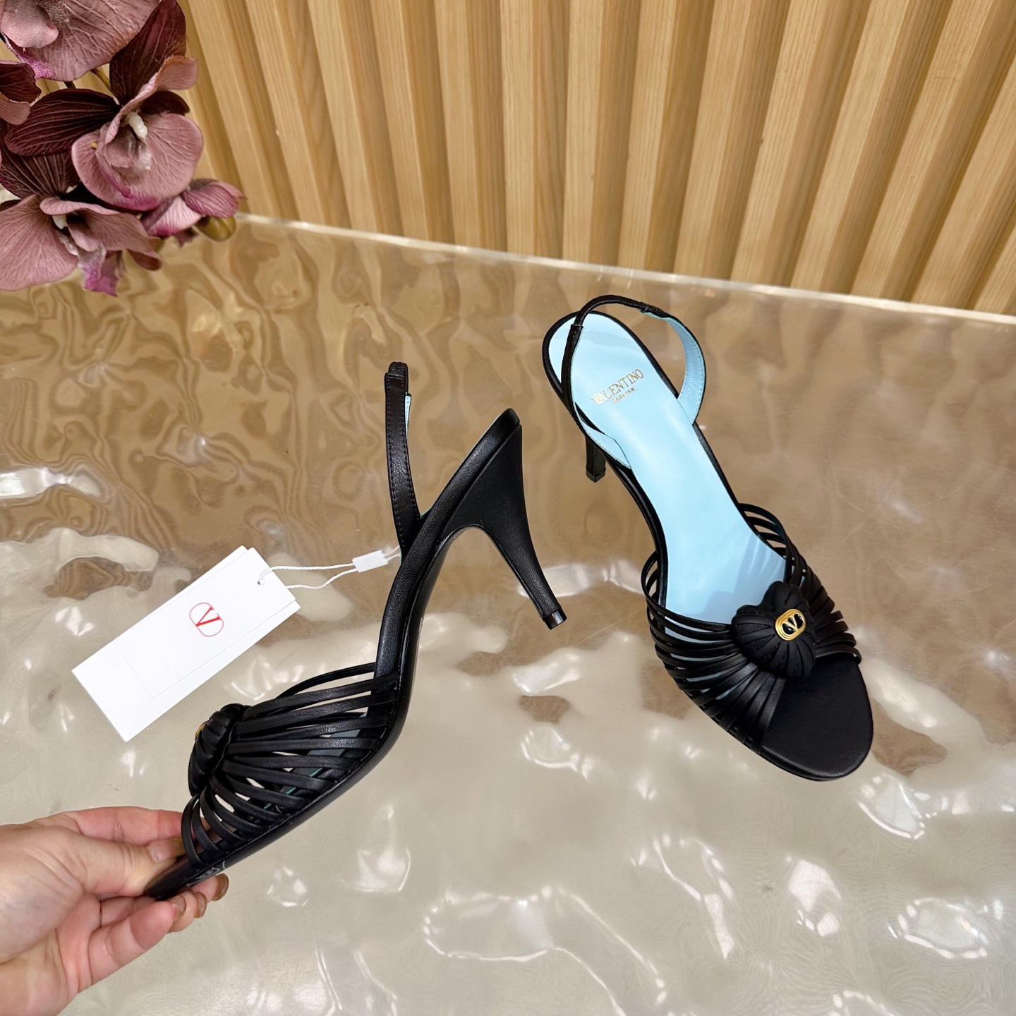 Bagsaaa Va1e*ntin0 Sandal In Kidskin Black - 8.5cm