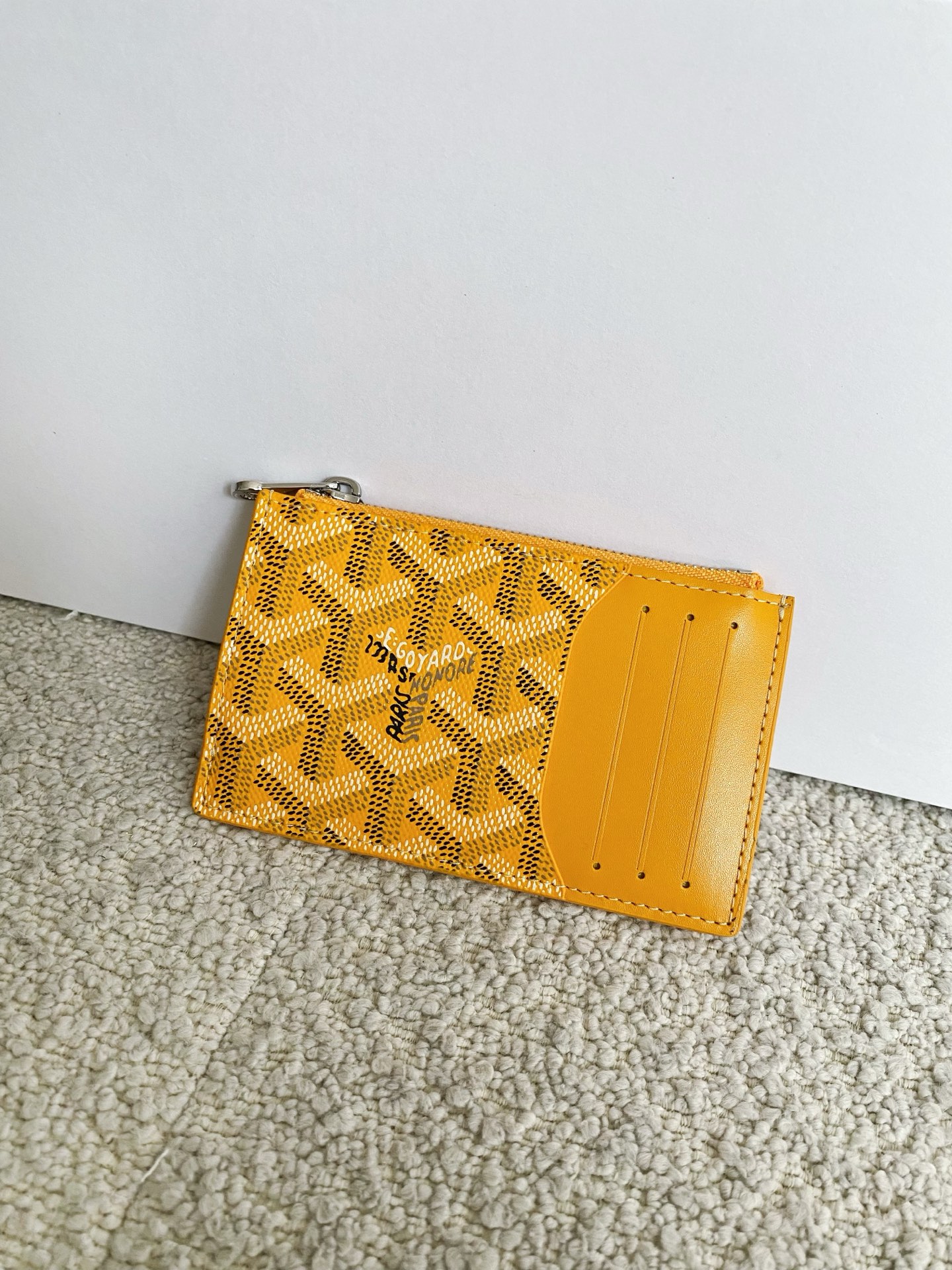 Bagsaaa G09ard Saint Sulpice card holder yellow
