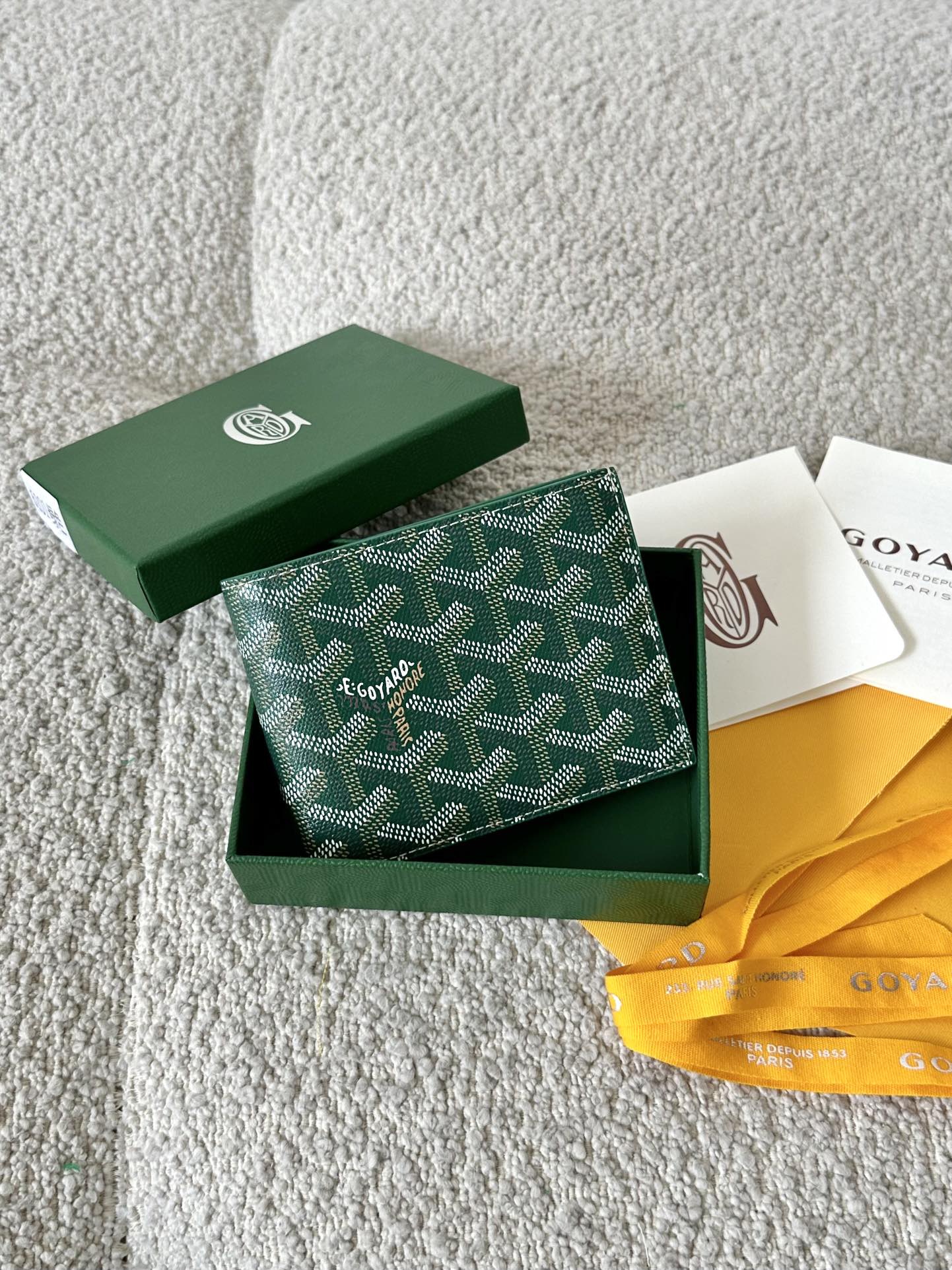 Bagsaaa G09ard Victoire Wallet green - 12cm