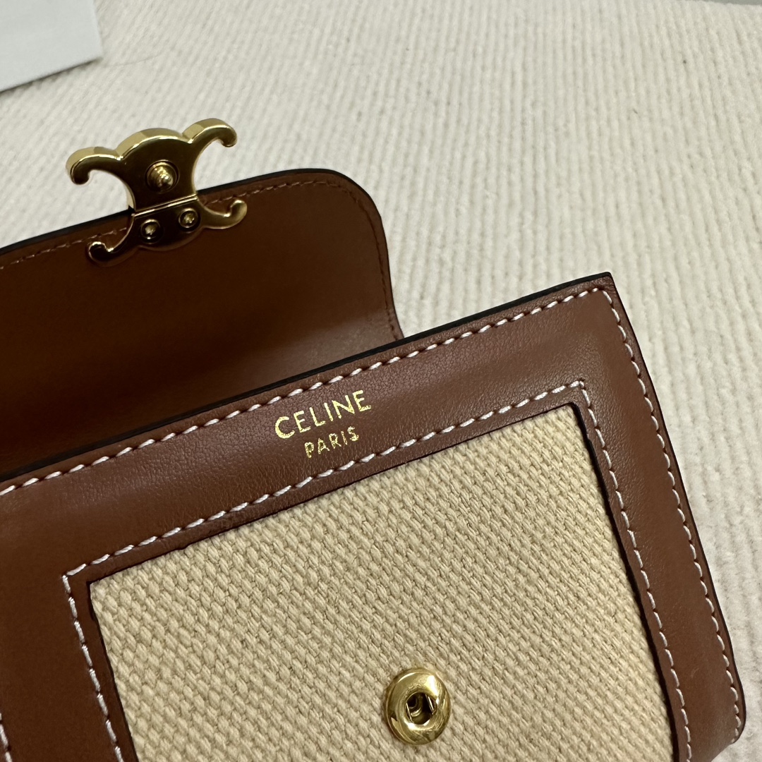 Bagsaaa Ce1i*e Wallet - 10.5 X 9cm