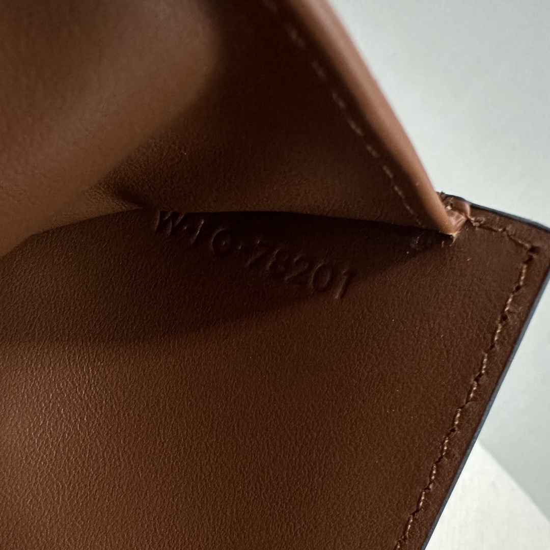 Bagsaaa Ce1i*e Wallet - 10.5 X 9cm