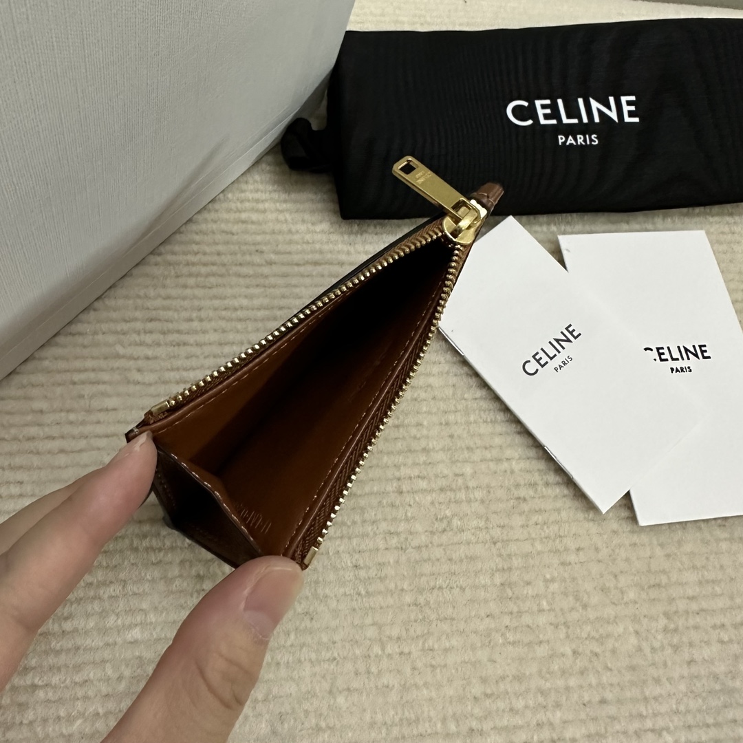 Bagsaaa Ce1i*e Zipped Card Holder Cuir Triomphe In Shiny Calfskin brown - 11cm