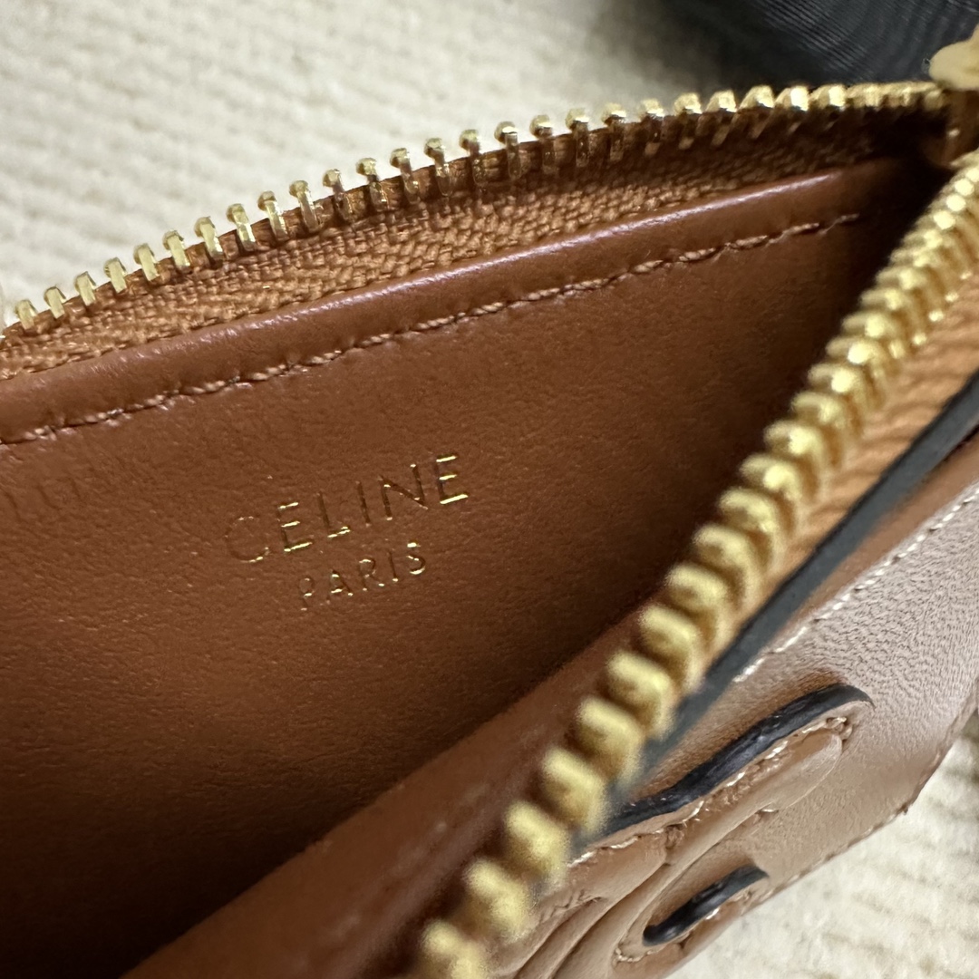 Bagsaaa Ce1i*e Zipped Card Holder Cuir Triomphe In Shiny Calfskin brown - 11cm