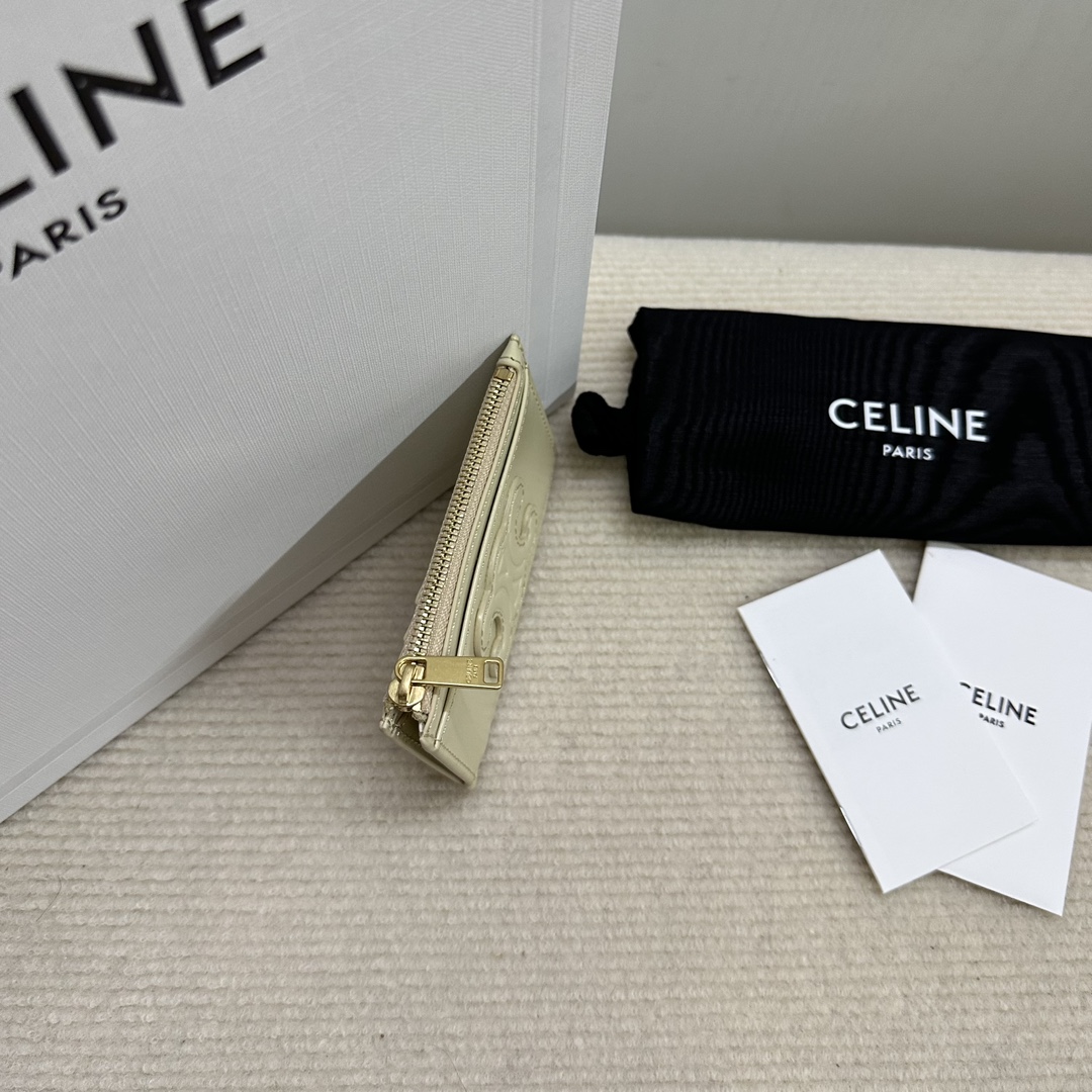 Bagsaaa Ce1i*e Zipped Card Holder Cuir Triomphe In Shiny Calfskin cream - 11cm