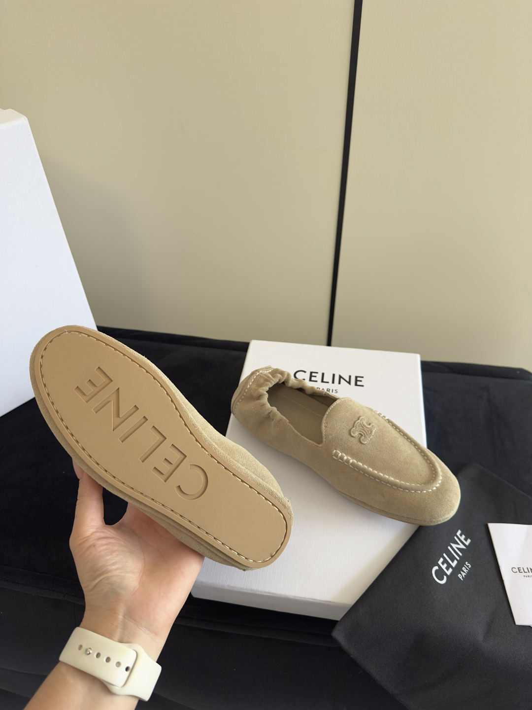 Bagsaaa Ce1i*e Adam Loafer In Suede Calfskin Beige