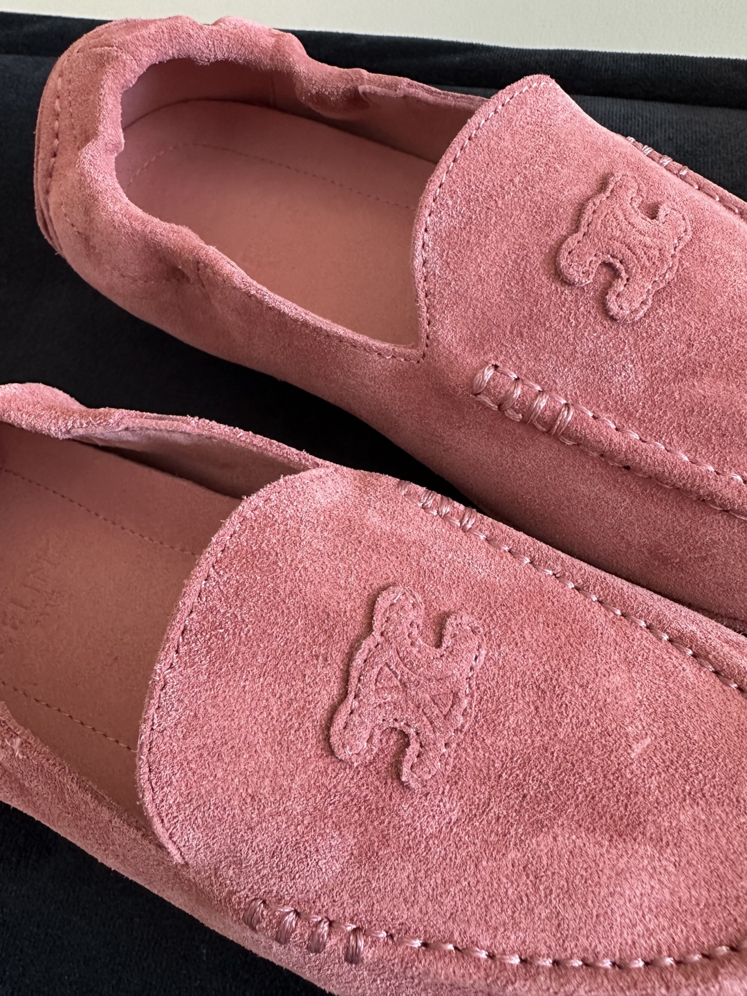 Bagsaaa Ce1i*e Adam Loafer In Suede Calfskin Pink