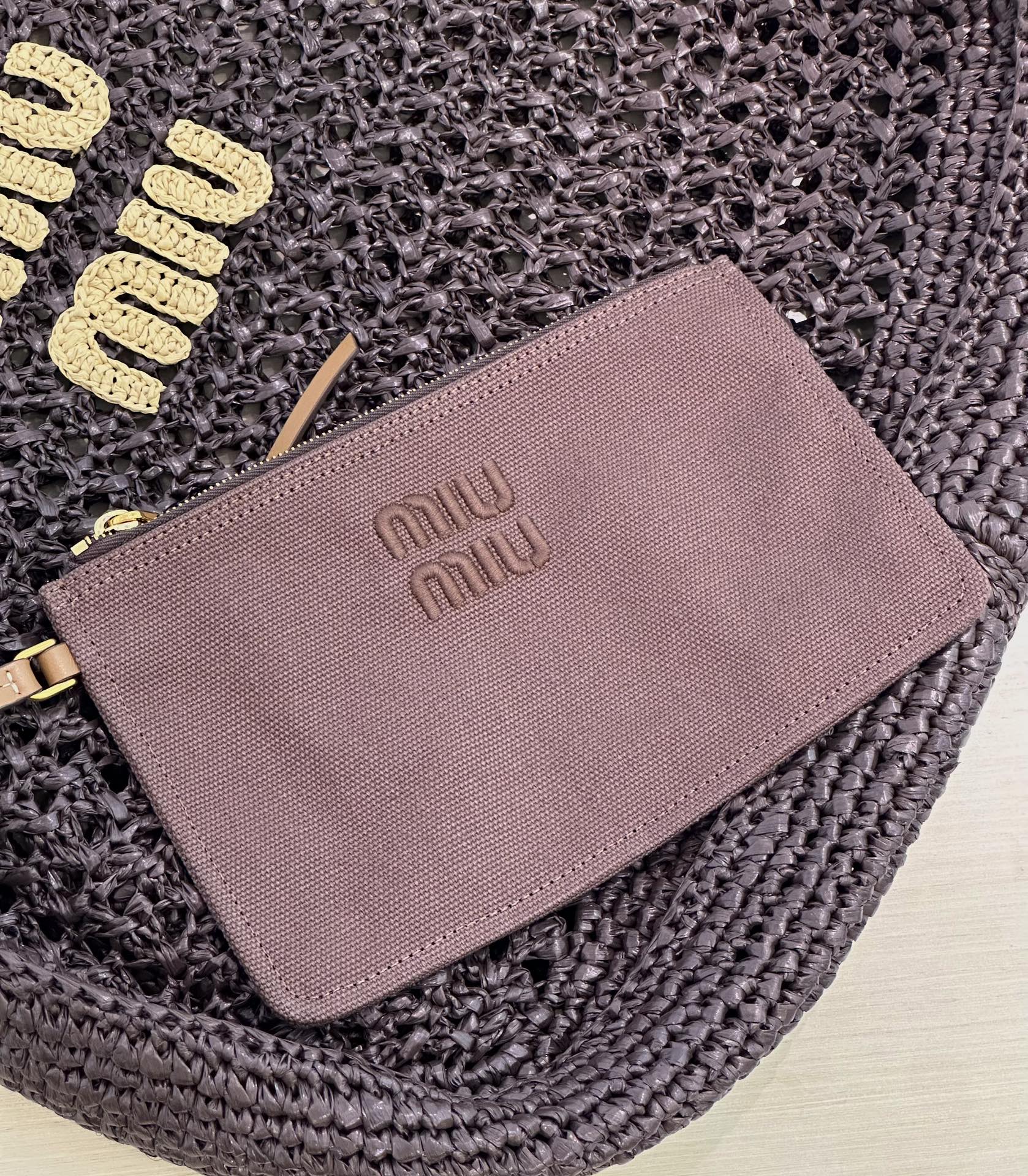 Bagsaaa Miu Miu Logo-Embroidered Cotton-Knit Tote Bag Dark Brown - 44cm