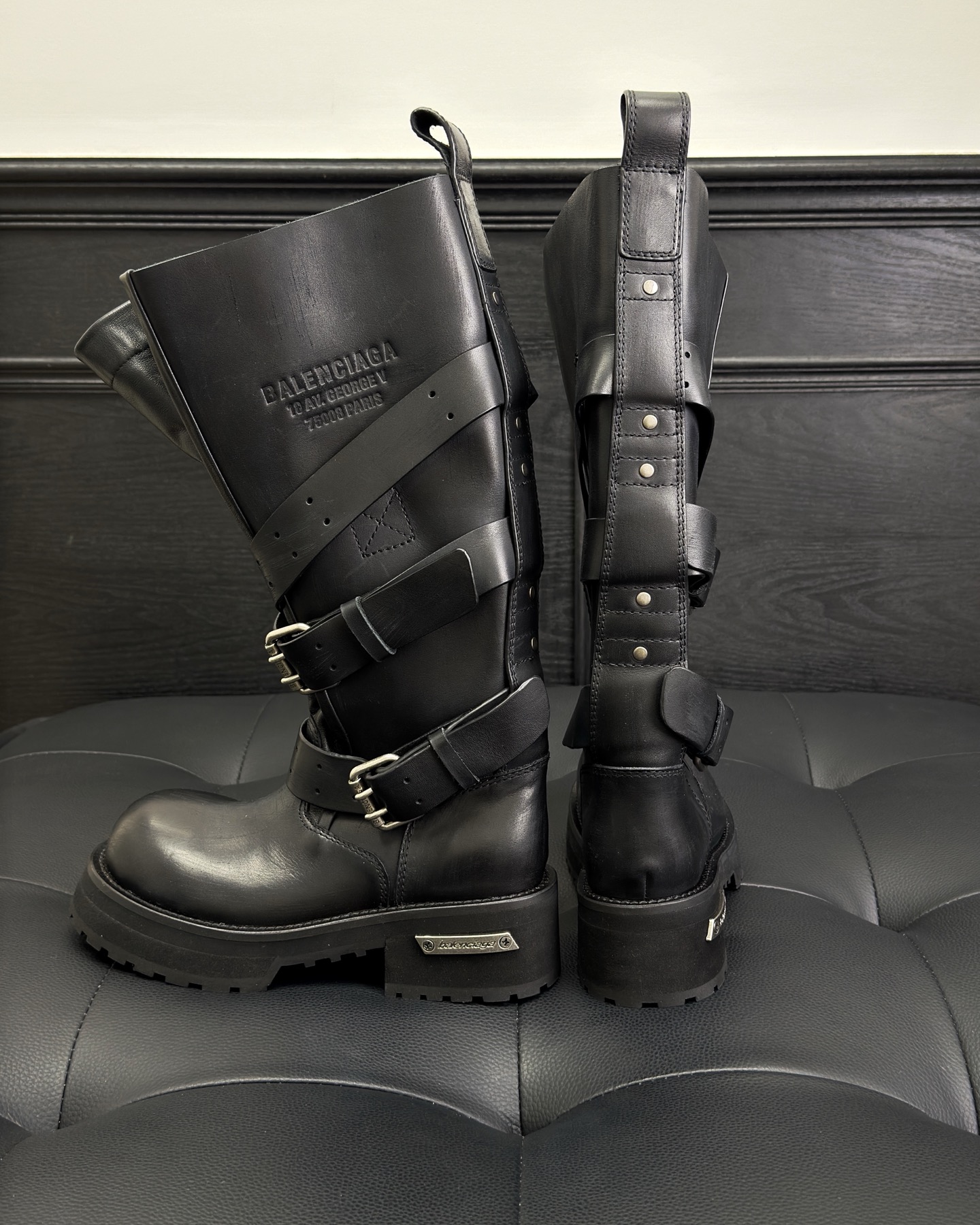 Bagsaaa Ba1en*iaga Venom High Boot in black calfskin