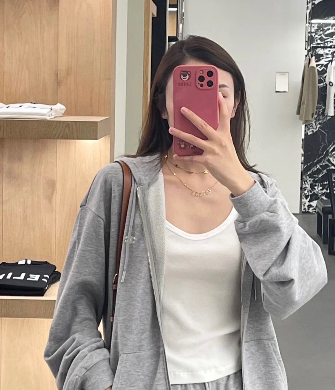 Bagsaaa Ce1i*e Necklace 01
